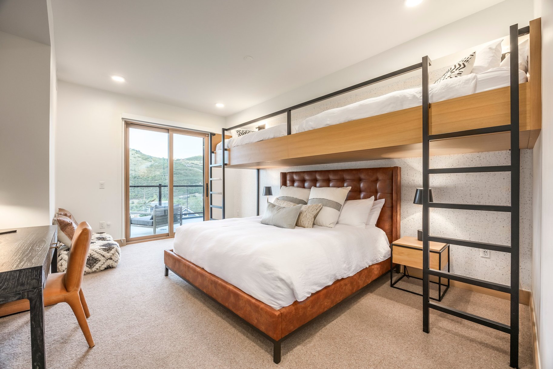  Light-Filled Turnkey Ski-In/Ski-Out Luxury Residence in Park City - 物件實景
