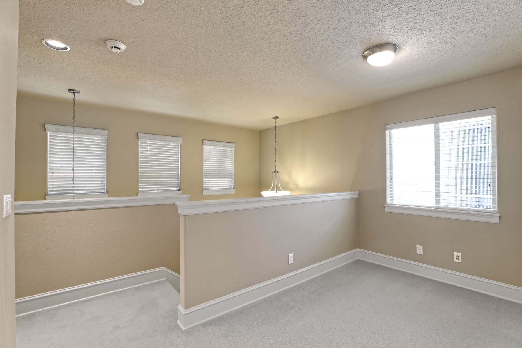  17236 SW 136TH AVE Portland, OR 97224 - 物件實景