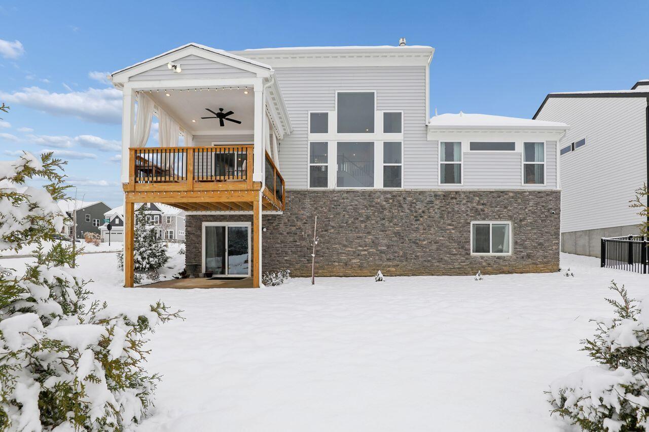 Covington, Kentucky, 41017, United States, 3 Bedrooms Bedrooms, ,3 BathroomsBathrooms,Residential,For Sale,2002248