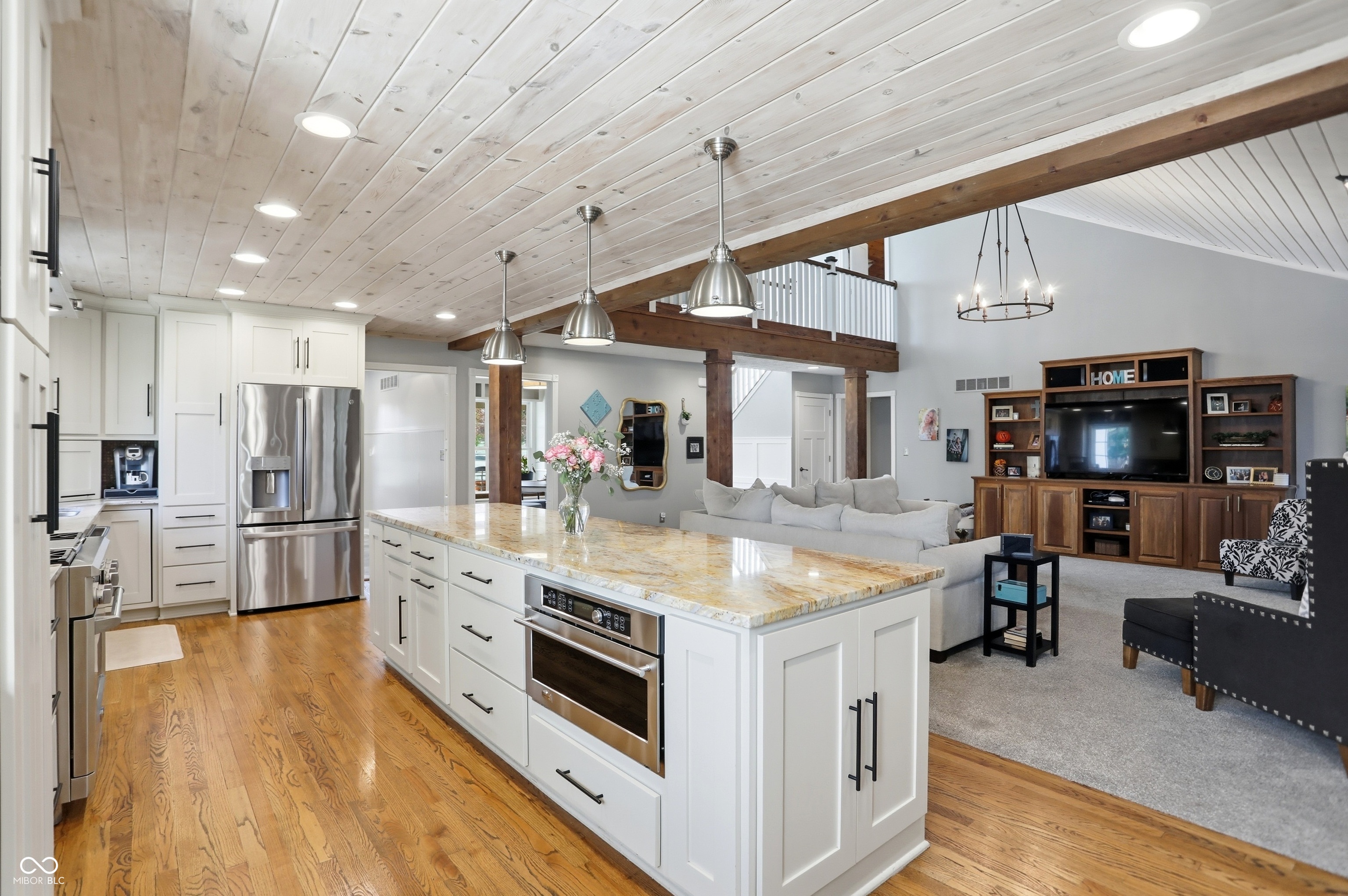 Bargersville, Indiana, 46106, United States, 5 Bedrooms Bedrooms, ,6 BathroomsBathrooms,Residential,For Sale,1992401