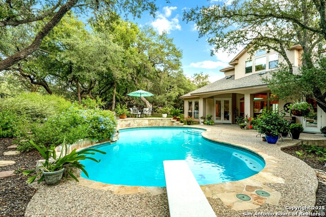 Boerne, Texas, 78015, United States, 4 Bedrooms Bedrooms, ,4 BathroomsBathrooms,Residential,For Sale,1939899