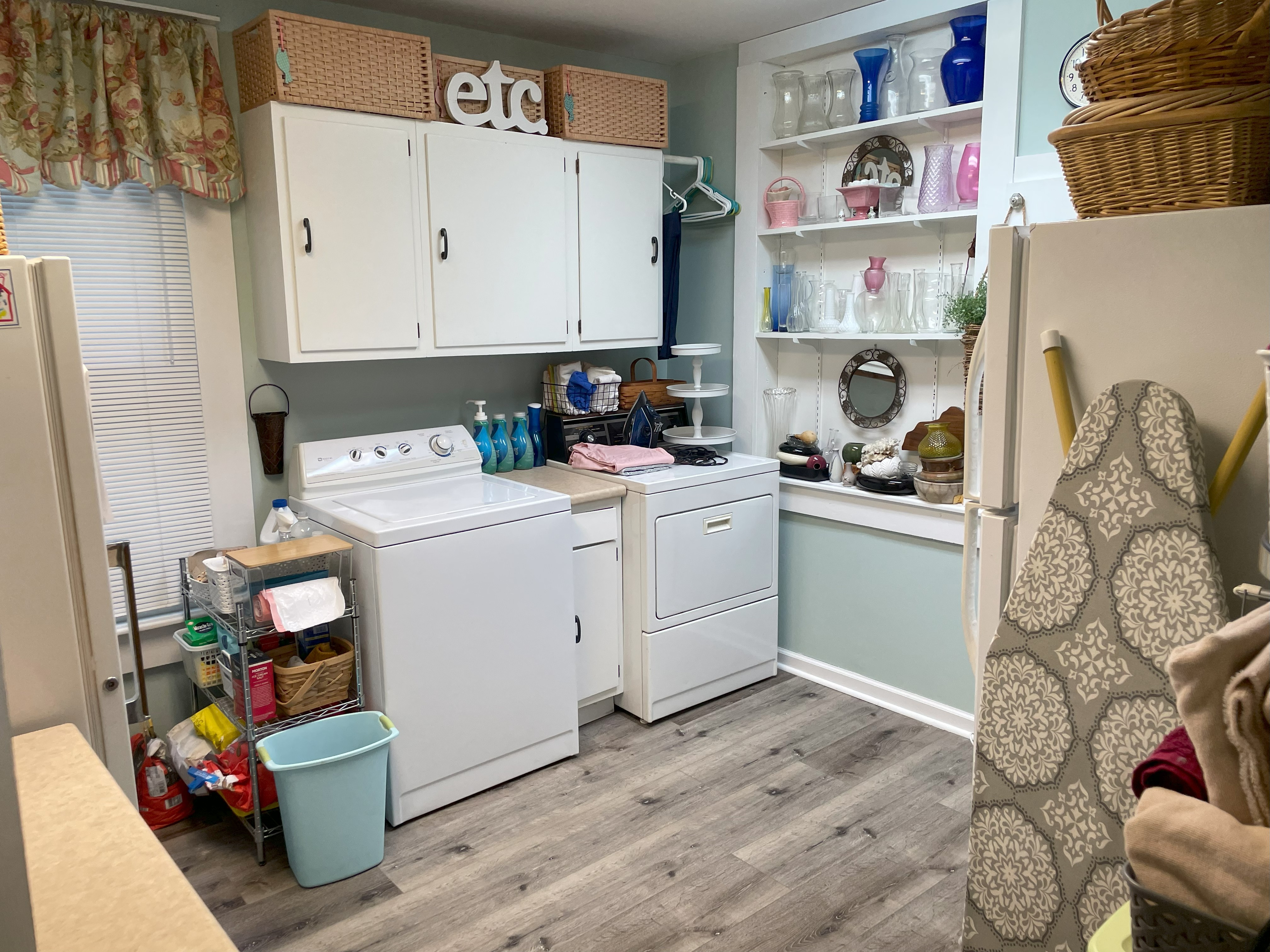 Frankfort, Kentucky, 40601, United States, 6 Bedrooms Bedrooms, ,3 BathroomsBathrooms,Residential,For Sale,1994264