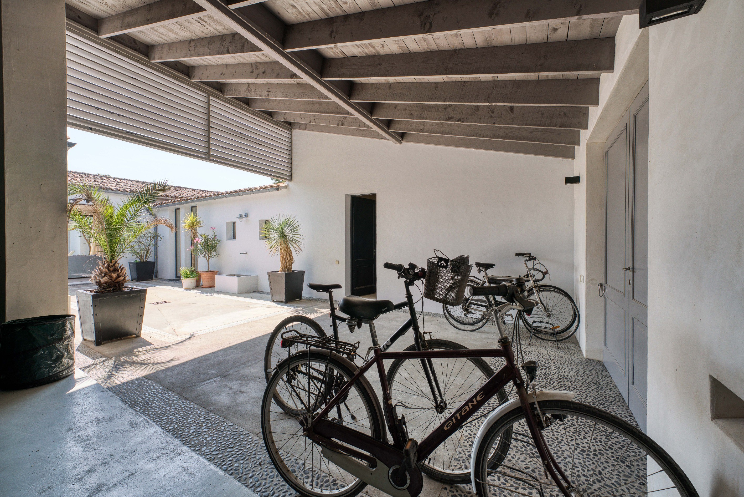  Île de Ré - Loix - Exceptional property with a pool - 物件實景