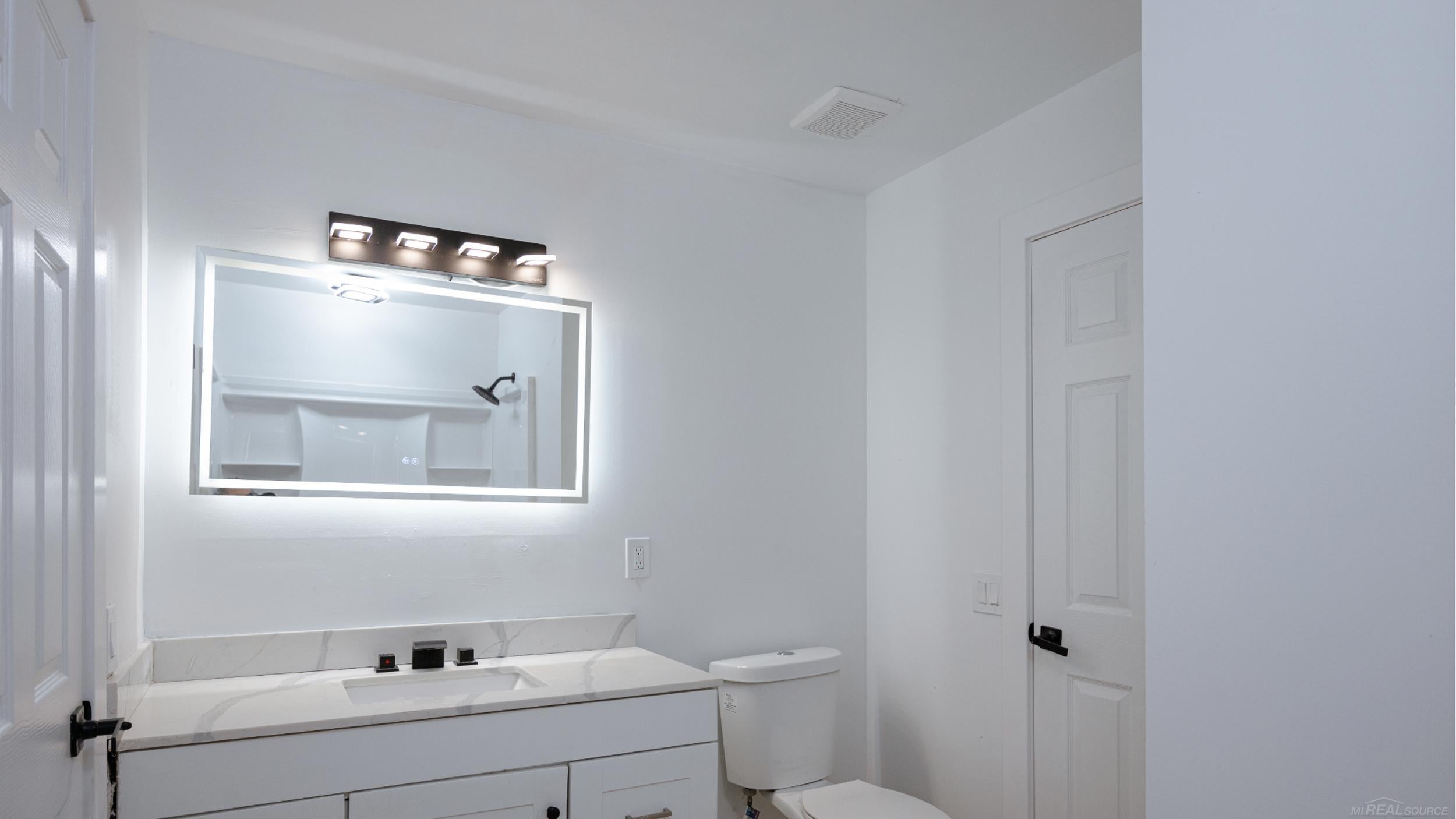 Columbus, Michigan, 48063, United States, 3 Bedrooms Bedrooms, ,3 BathroomsBathrooms,Residential,For Sale,1974296