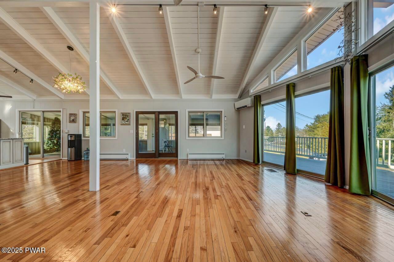 Lords Valley, Pennsylvania, 18428, United States, 4 Bedrooms Bedrooms, ,2 BathroomsBathrooms,Residential,For Sale,2005448