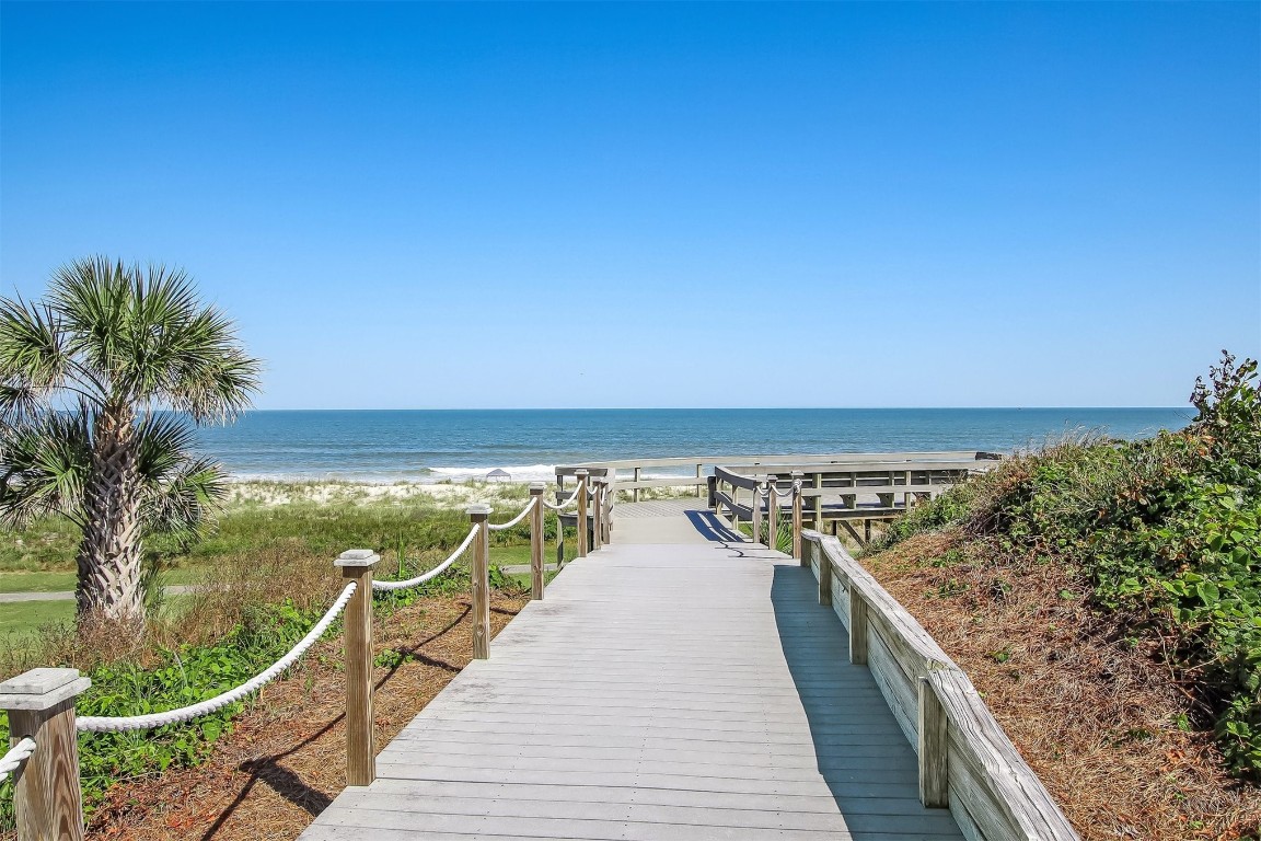 Fernandina Beach, Florida, 32034, United States, 2 Bedrooms Bedrooms, ,2 BathroomsBathrooms,Residential,For Sale,1937654