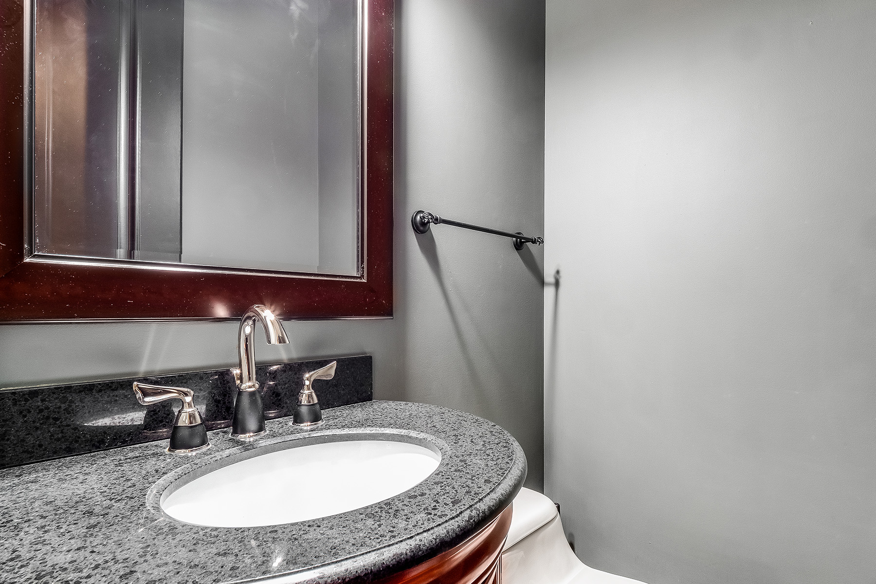  Spacious and Sophisticated Townhome with a Heart-of-Atlanta Address - 物件實景