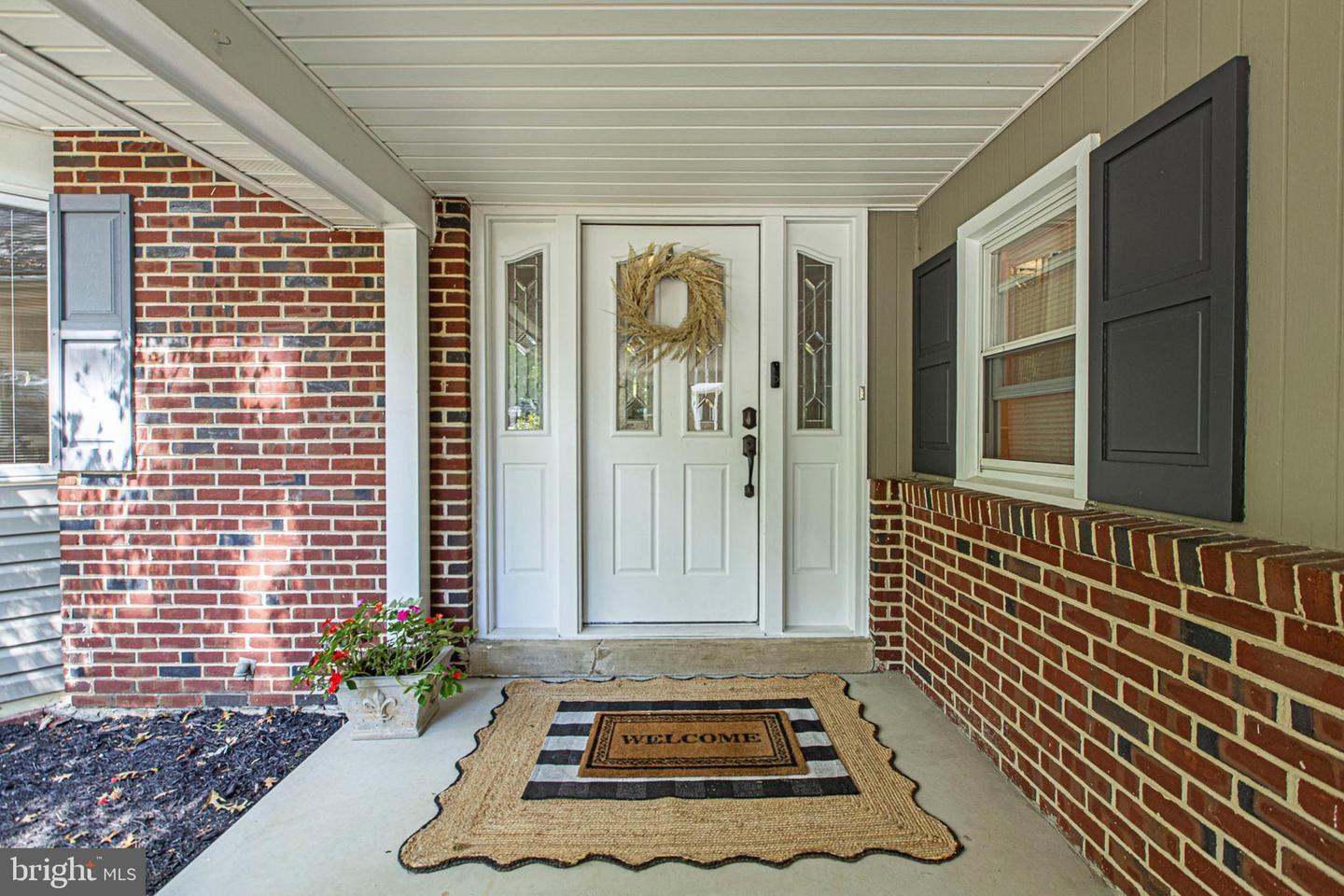 WILMINGTON, Delaware, 19810, United States, 4 Bedrooms Bedrooms, ,3 BathroomsBathrooms,Residential,For Sale,1990467