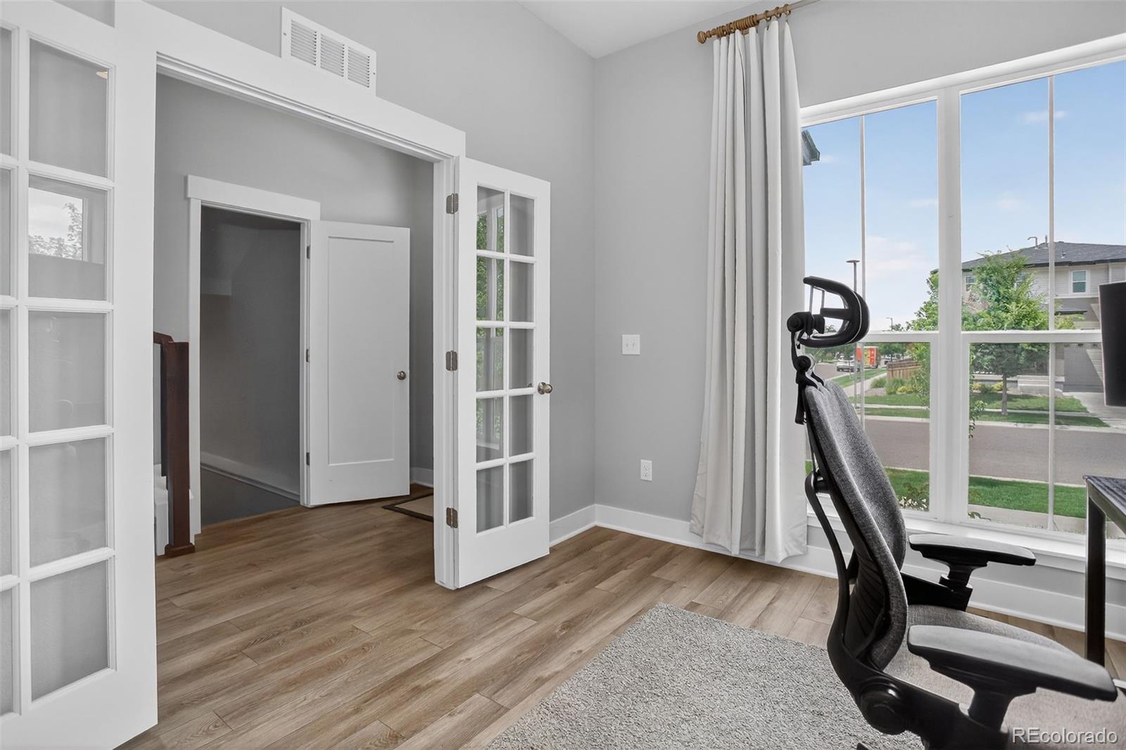 Aurora, Colorado, 80019, United States, 4 Bedrooms Bedrooms, ,3 BathroomsBathrooms,Residential,For Sale,1901325