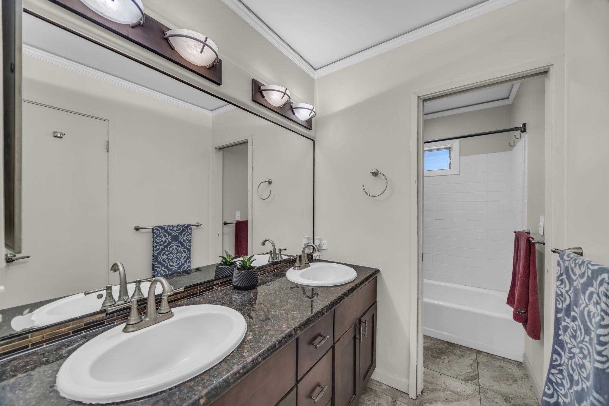 Lahaina, Hawaii, 96761, United States, 1 Bedroom Bedrooms, ,2 BathroomsBathrooms,Residential,For Sale,1821308