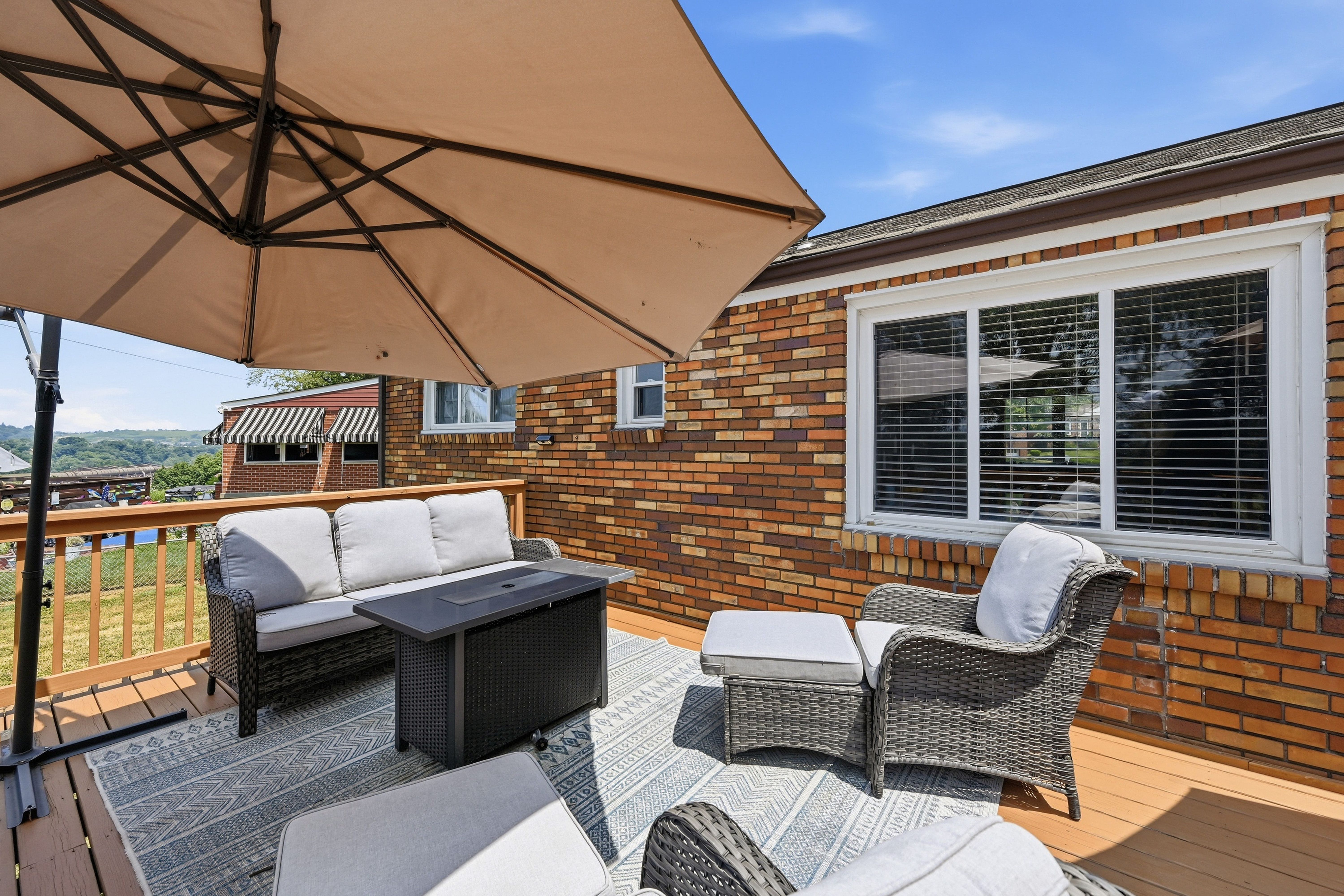  364 Pierina Drive, Pittsburgh, PA 15243 - 物件實景