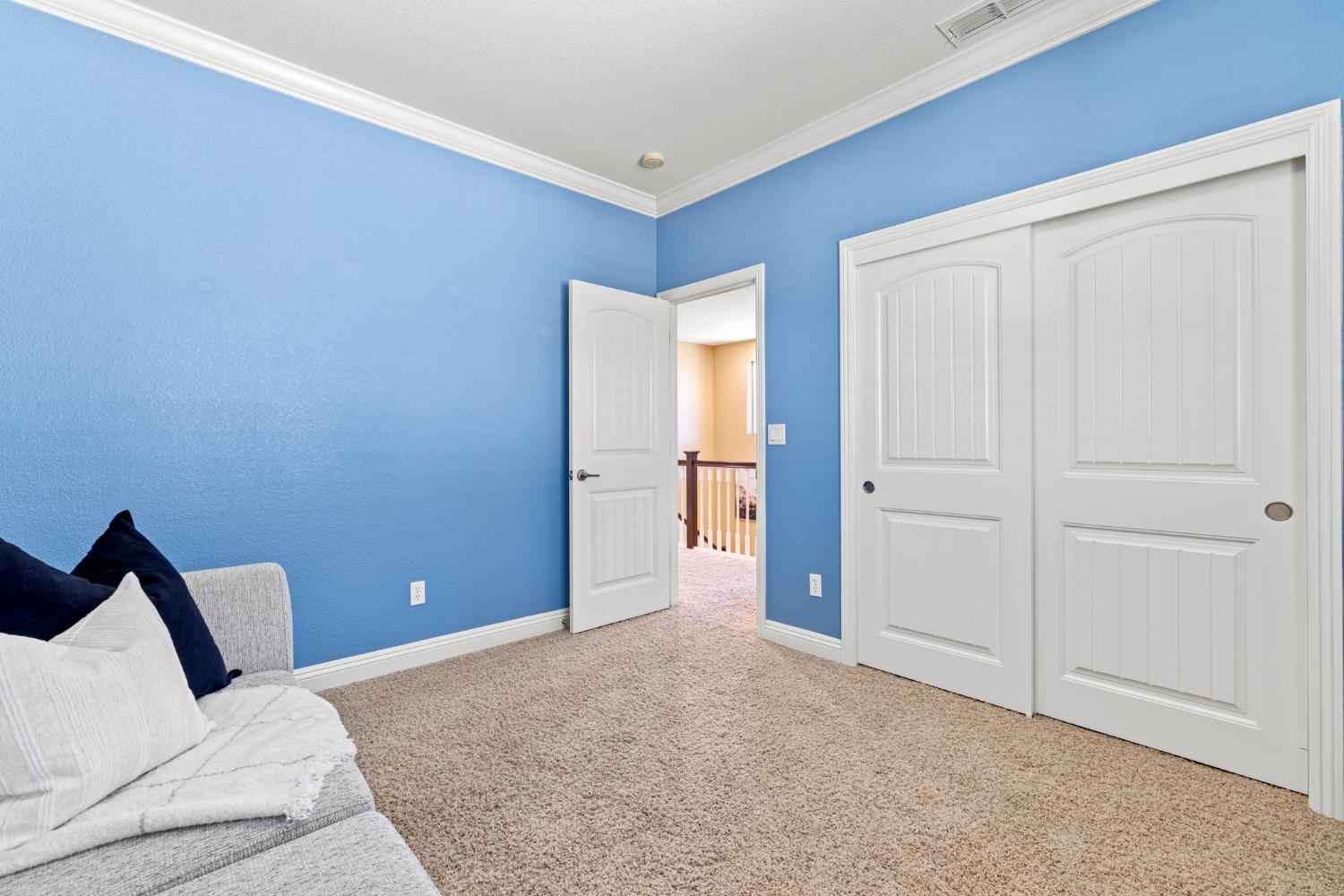El Dorado Hills, California, 95762, United States, 4 Bedrooms Bedrooms, ,3 BathroomsBathrooms,Residential,For Sale,1925996