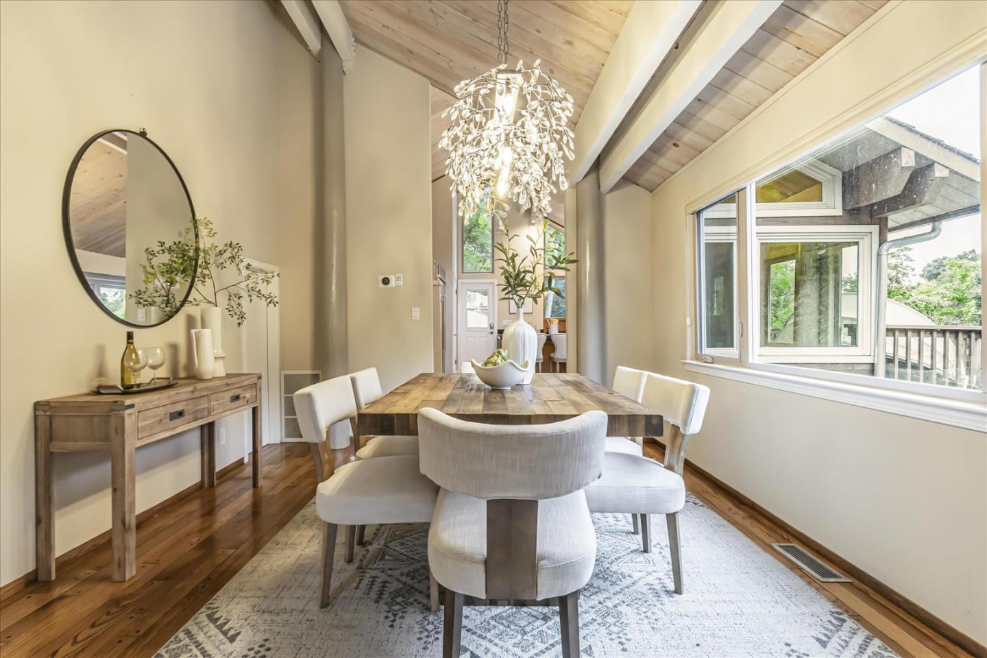 Los Gatos, California, 95030, United States, 4 Bedrooms Bedrooms, ,3 BathroomsBathrooms,Residential,For Sale,1906975