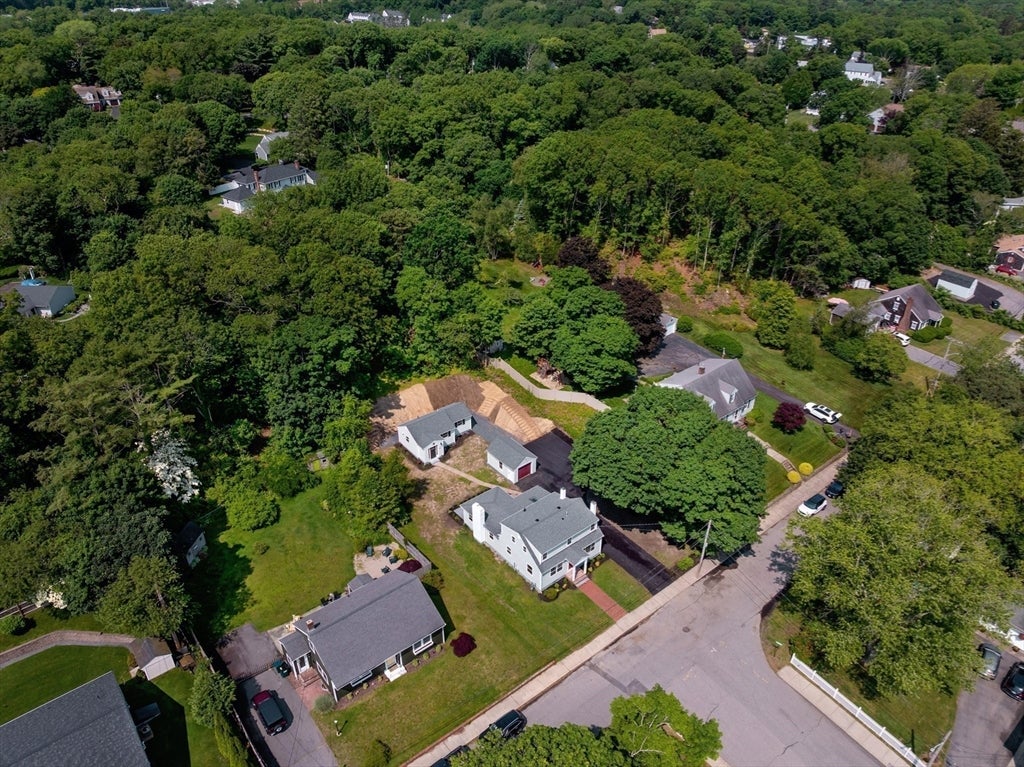 Plymouth, Massachusetts, 02360, United States, 4 Bedrooms Bedrooms, ,4 BathroomsBathrooms,Residential,For Sale,1981887