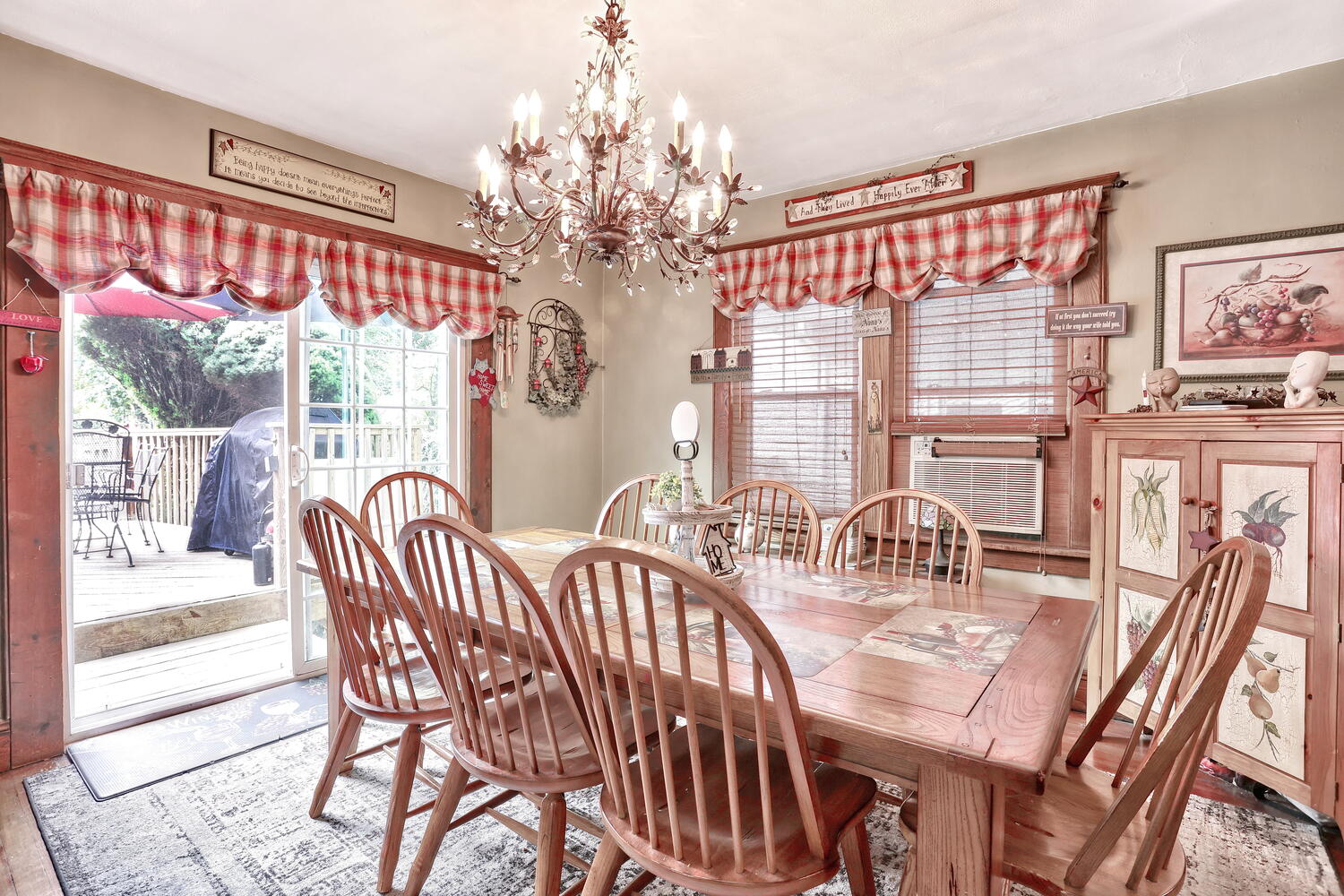 Clifton, New Jersey, 07011, United States, 2 Bedrooms Bedrooms, ,2 BathroomsBathrooms,Residential,For Sale,1975709