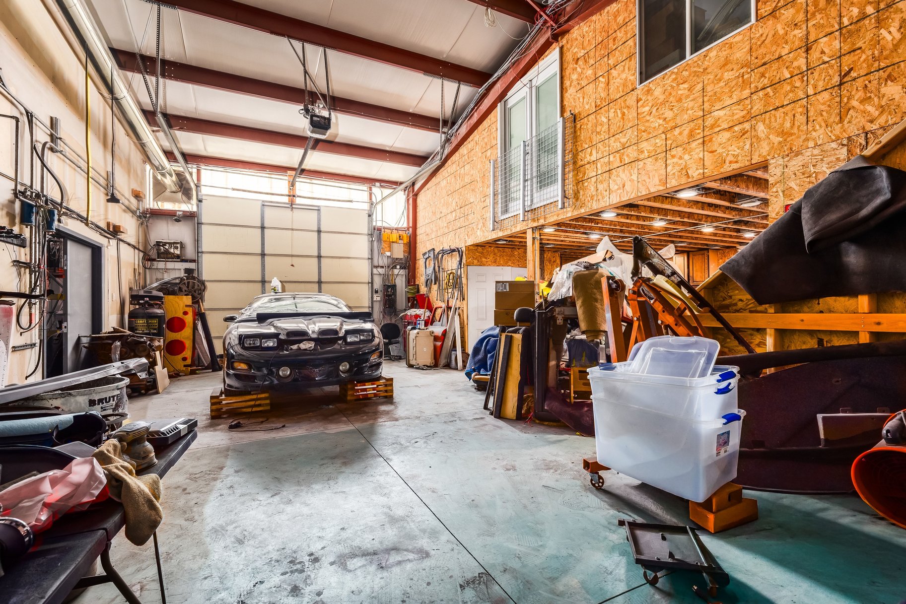  Rare .55-Acre Land, Home and Heated RV Garage - 物件實景