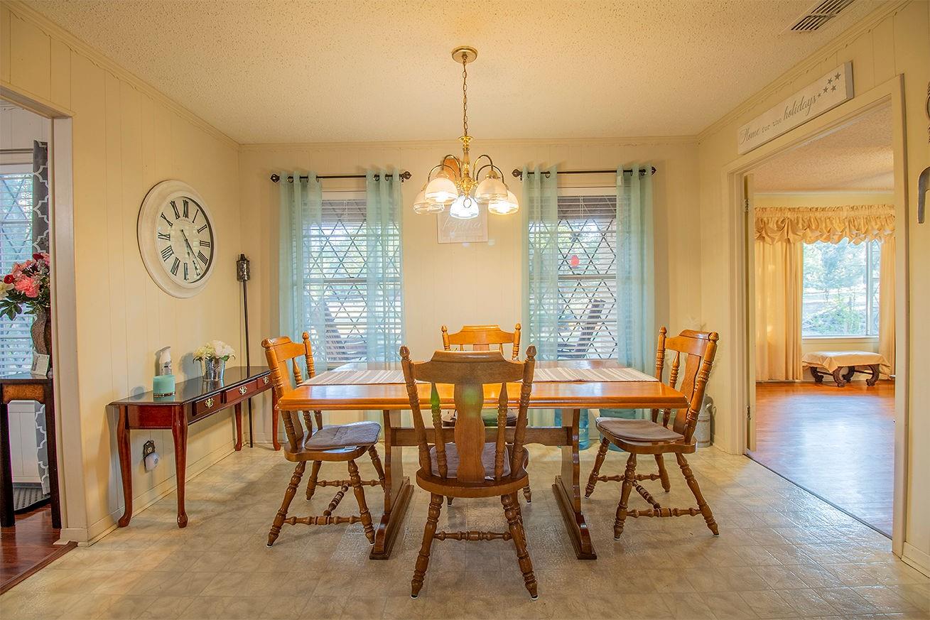 Grand Saline, Texas, 75140, United States, 4 Bedrooms Bedrooms, ,2 BathroomsBathrooms,Residential,For Sale,1857239
