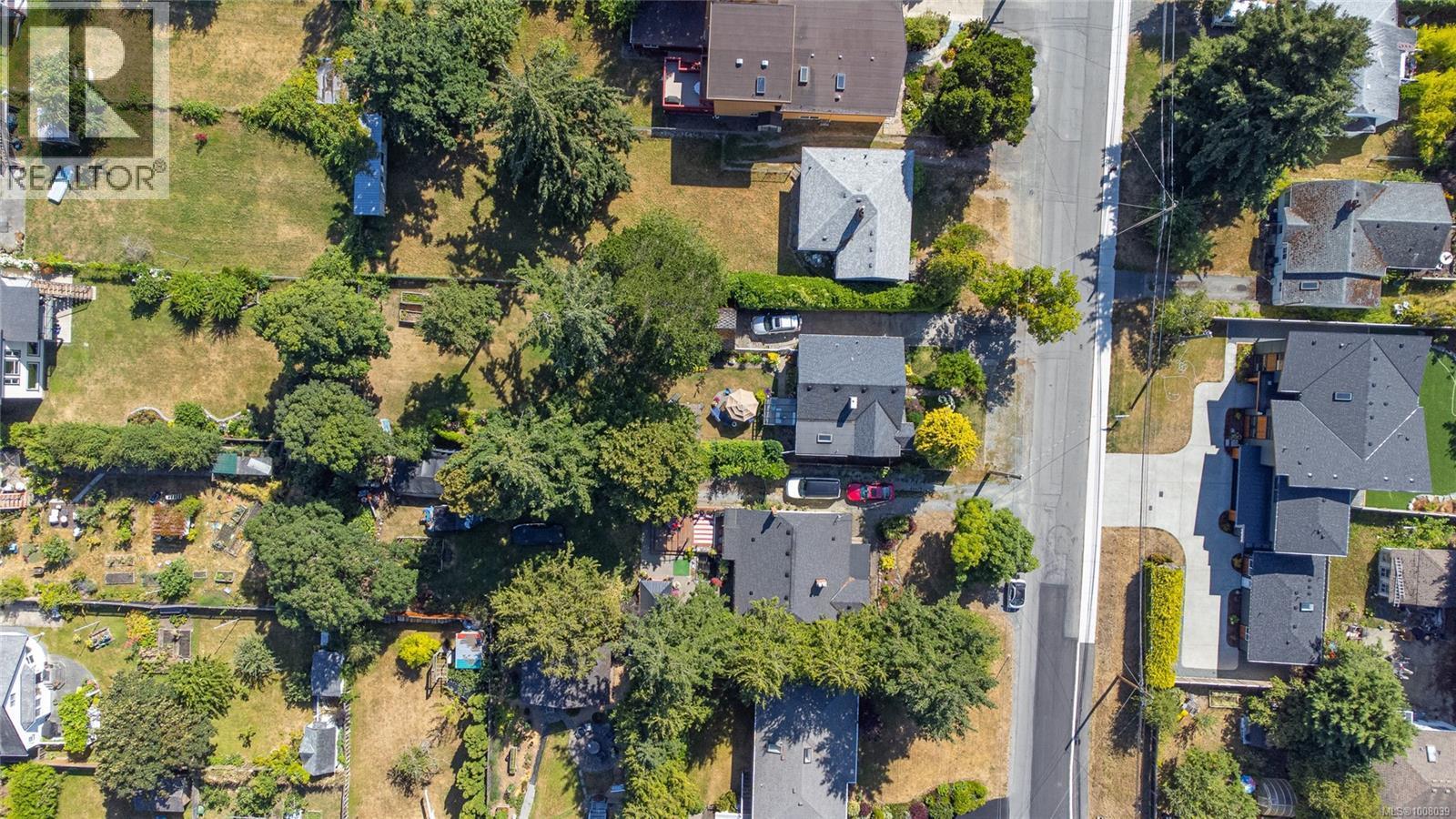 SAANICH, British Columbia, V8Z 3T7, CA, 2 Bedrooms Bedrooms, ,2 BathroomsBathrooms,Residential,For Sale,1948861