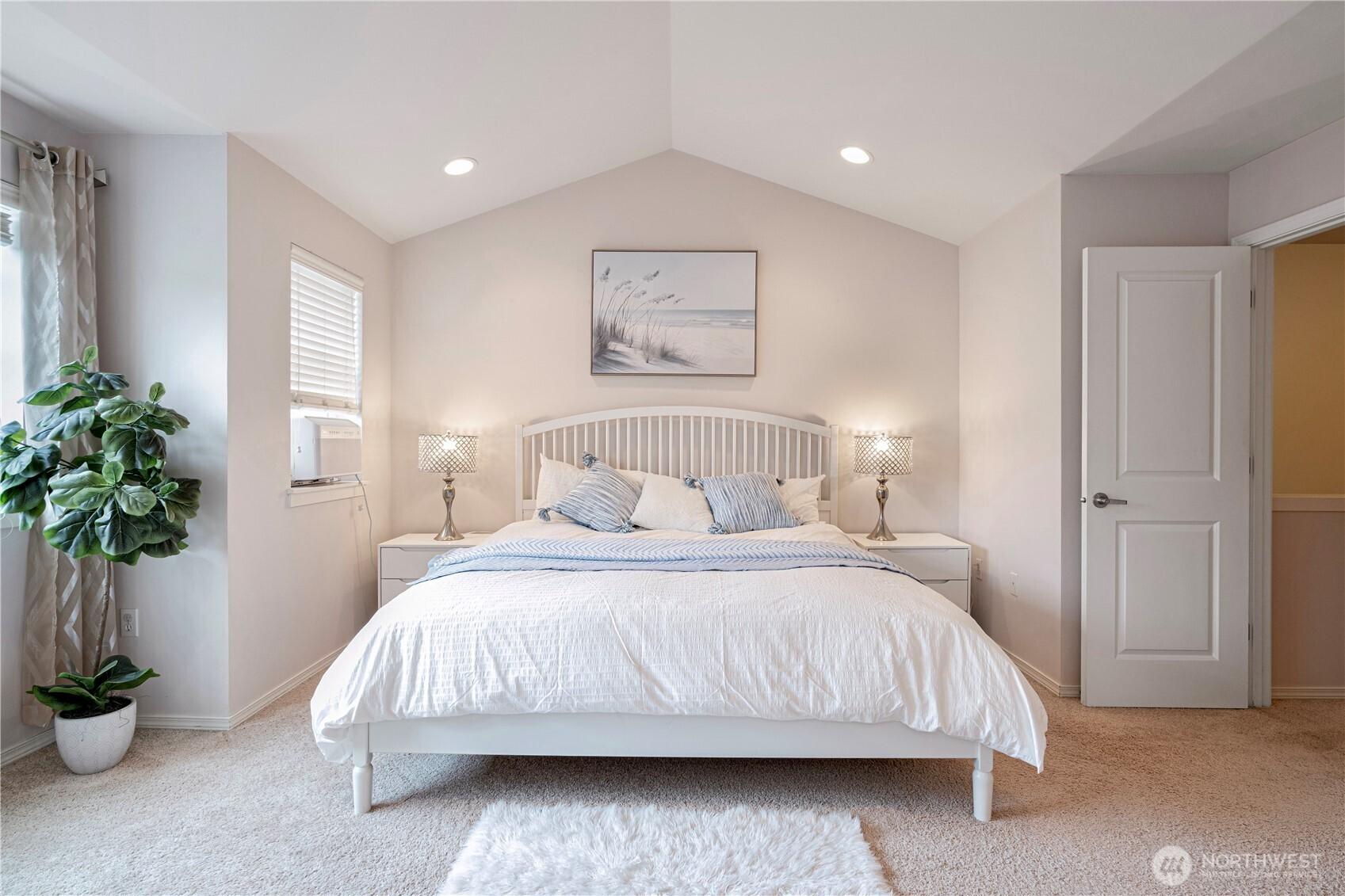BOTHELL, Washington, 98012, United States, 3 Bedrooms Bedrooms, ,3 BathroomsBathrooms,Residential,For Sale,1840577