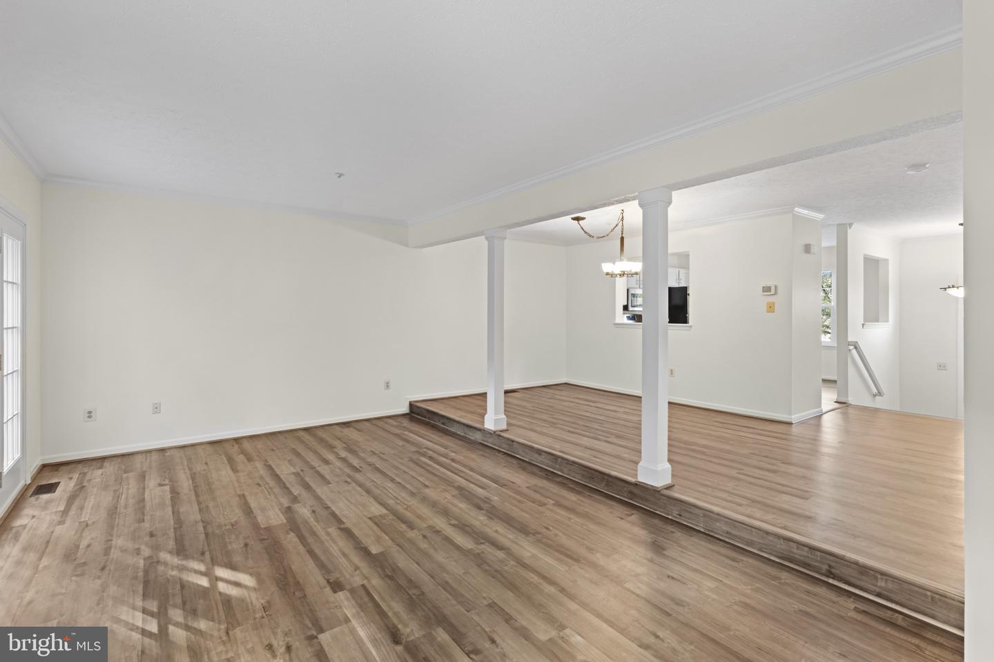 Crofton, Maryland, 21114, United States, 3 Bedrooms Bedrooms, ,4 BathroomsBathrooms,Residential,For Sale,1989271