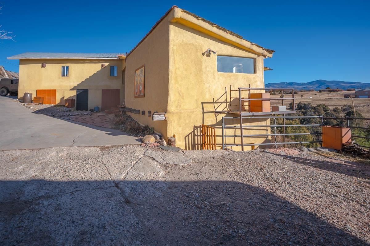 Truchas, New Mexico, 87578, United States, 3 Bedrooms Bedrooms, ,4 BathroomsBathrooms,Residential,For Sale,1739296
