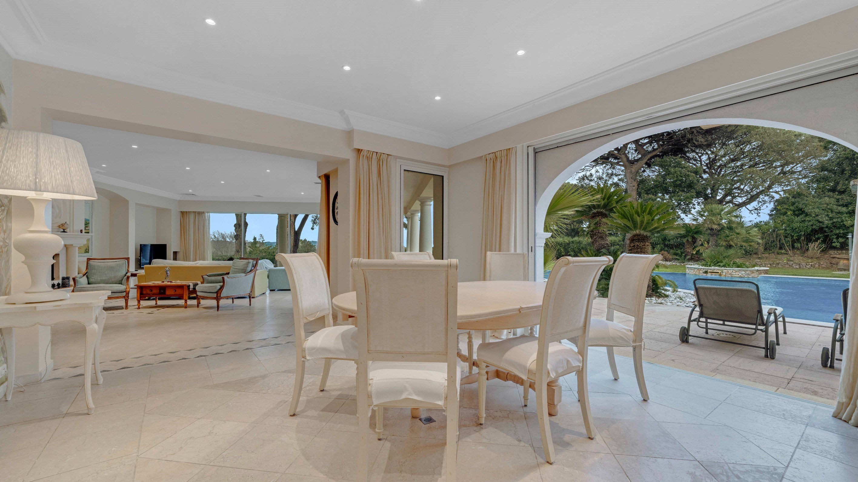  Saint-Tropez villa 300 sqm, sea view, renovation potential near Pampelonne - 物件實景