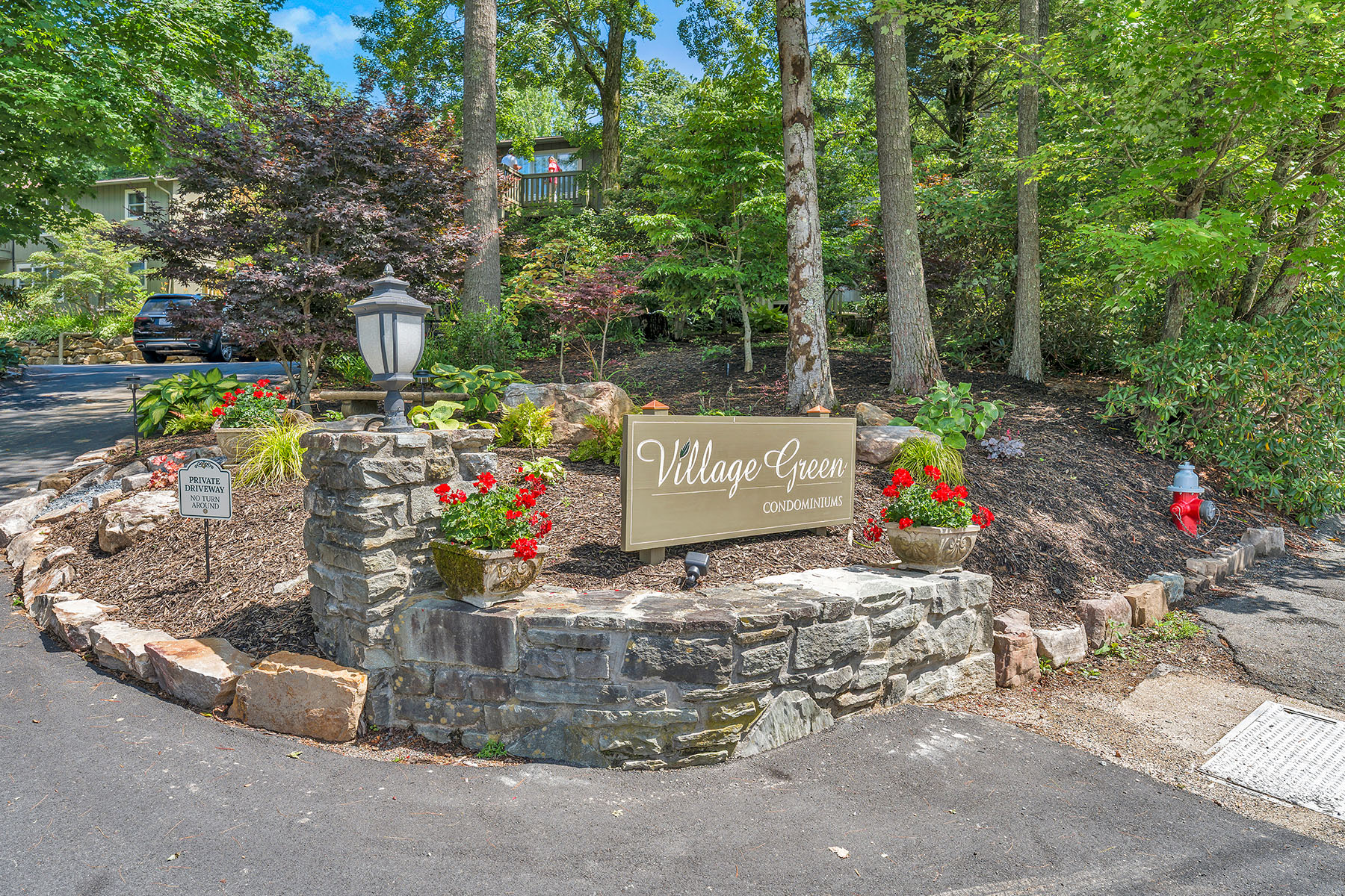  VILLAGE GREEN - BLOWING ROCK - 物件實景