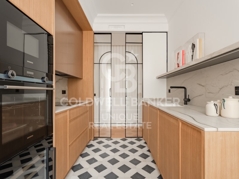 Madrid, Comunidad de Madrid, ES, 3 Bedrooms Bedrooms, ,3 BathroomsBathrooms,Residential,For Sale,1804719