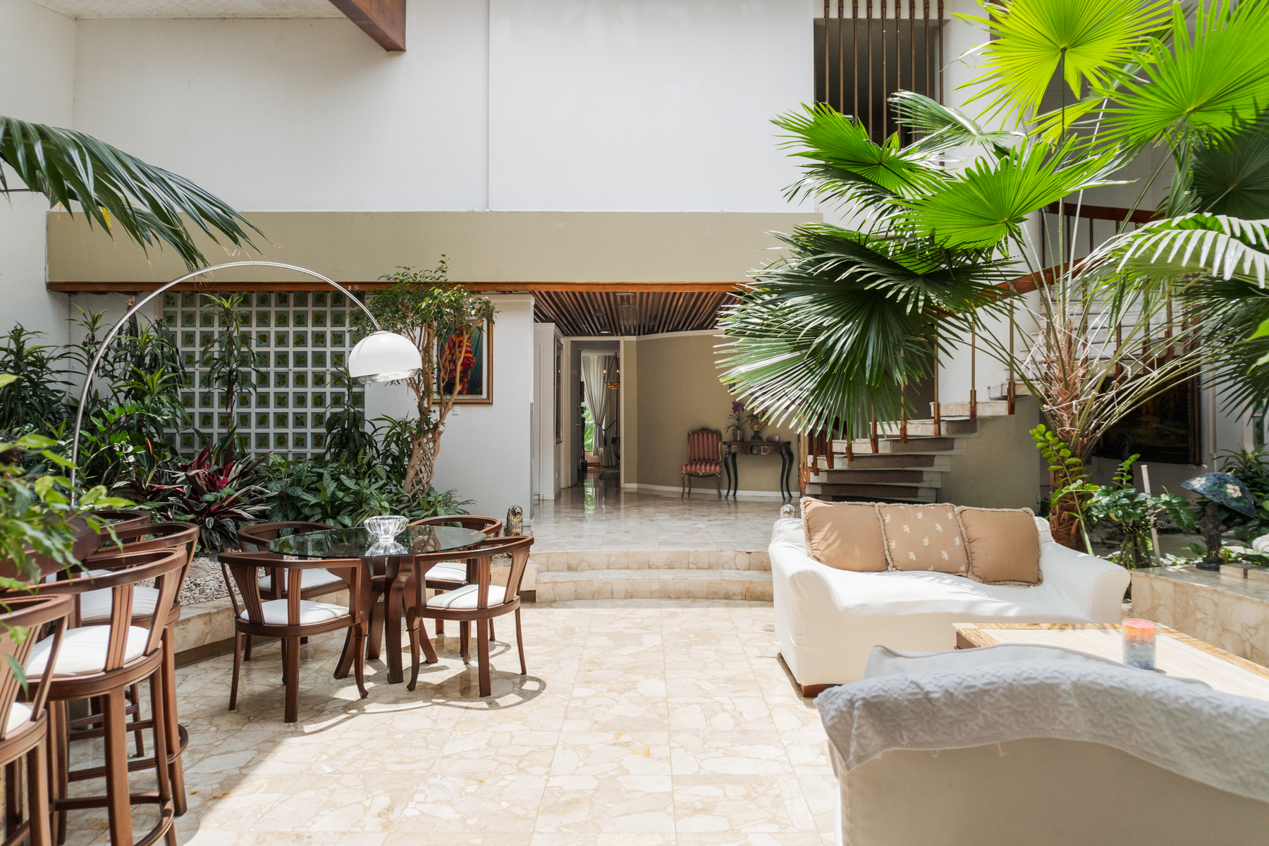  Expansive Escalante Estate - 物件實景