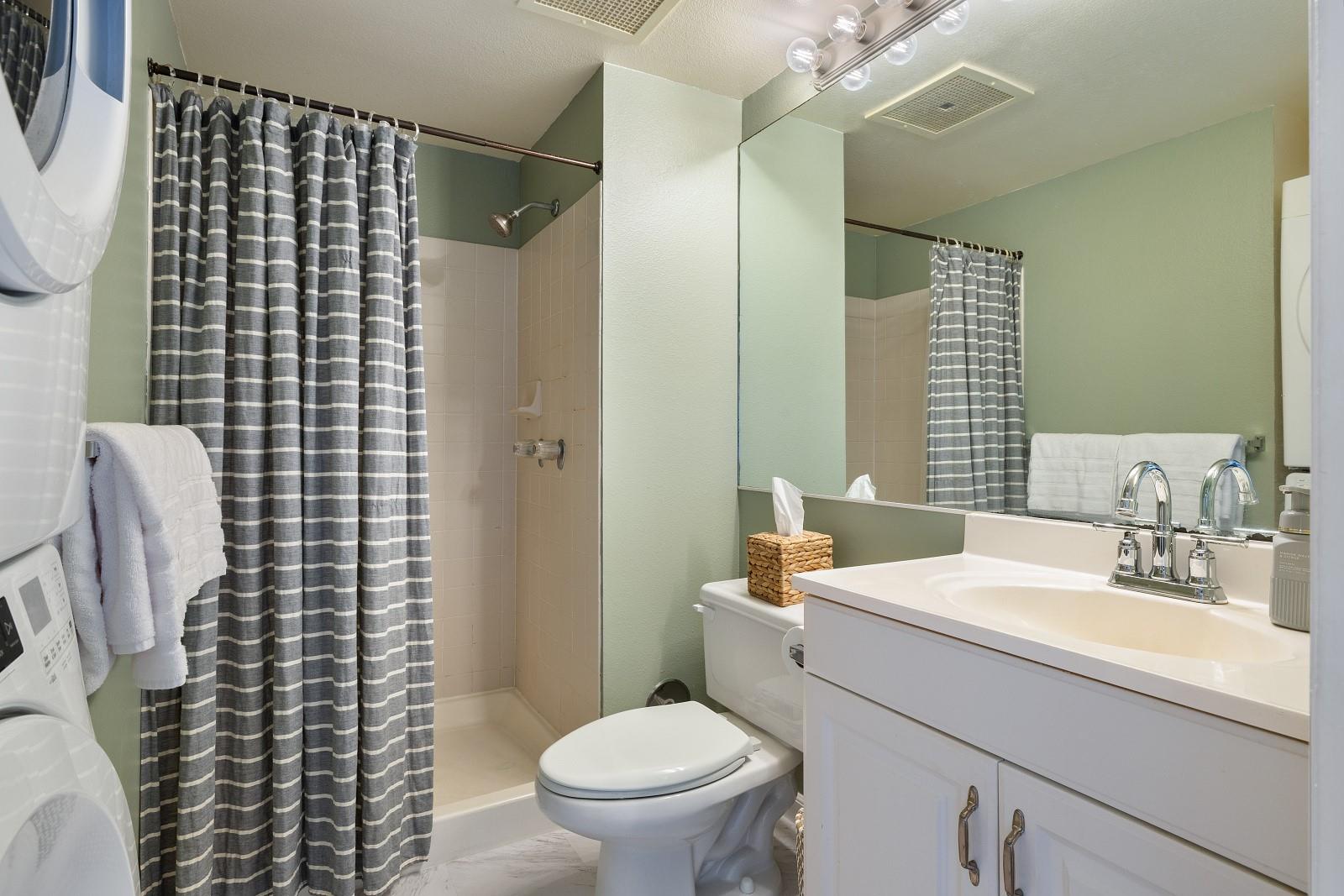 Kapolei, Hawaii, 96707, United States, 2 Bedrooms Bedrooms, ,2 BathroomsBathrooms,Residential,For Sale,1944836