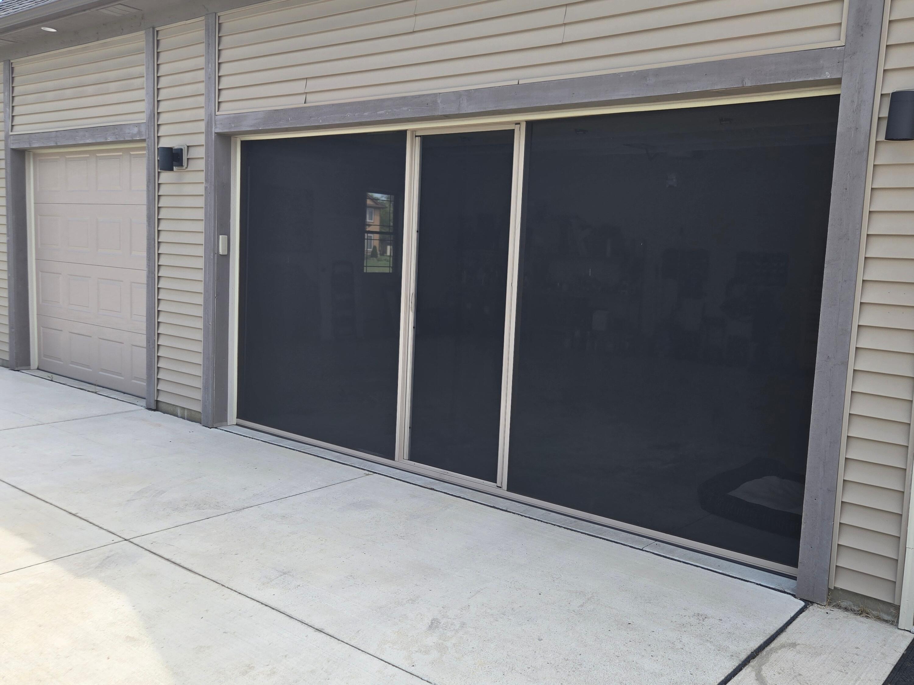 Belleville, Michigan, 48111, United States, 5 Bedrooms Bedrooms, ,5 BathroomsBathrooms,Residential,For Sale,1976520