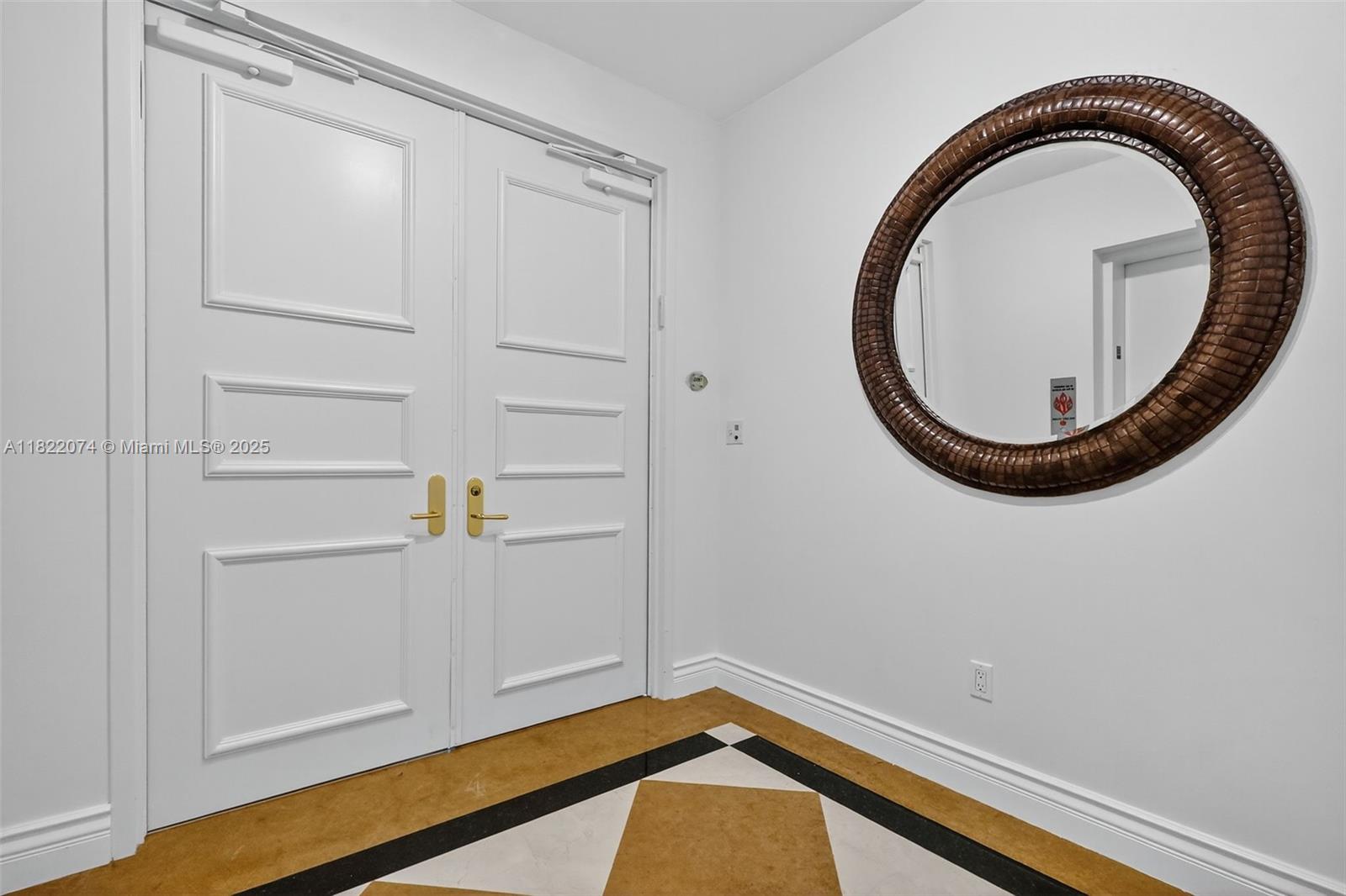 Aventura, Florida, 33180, United States, 4 Bedrooms Bedrooms, ,7 BathroomsBathrooms,Residential,For Sale,1890207