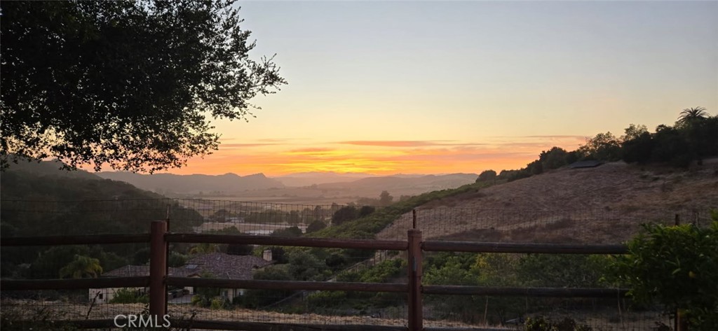 Arroyo Grande, California, 93420, United States, 5 Bedrooms Bedrooms, ,2 BathroomsBathrooms,Residential,For Sale,1982026