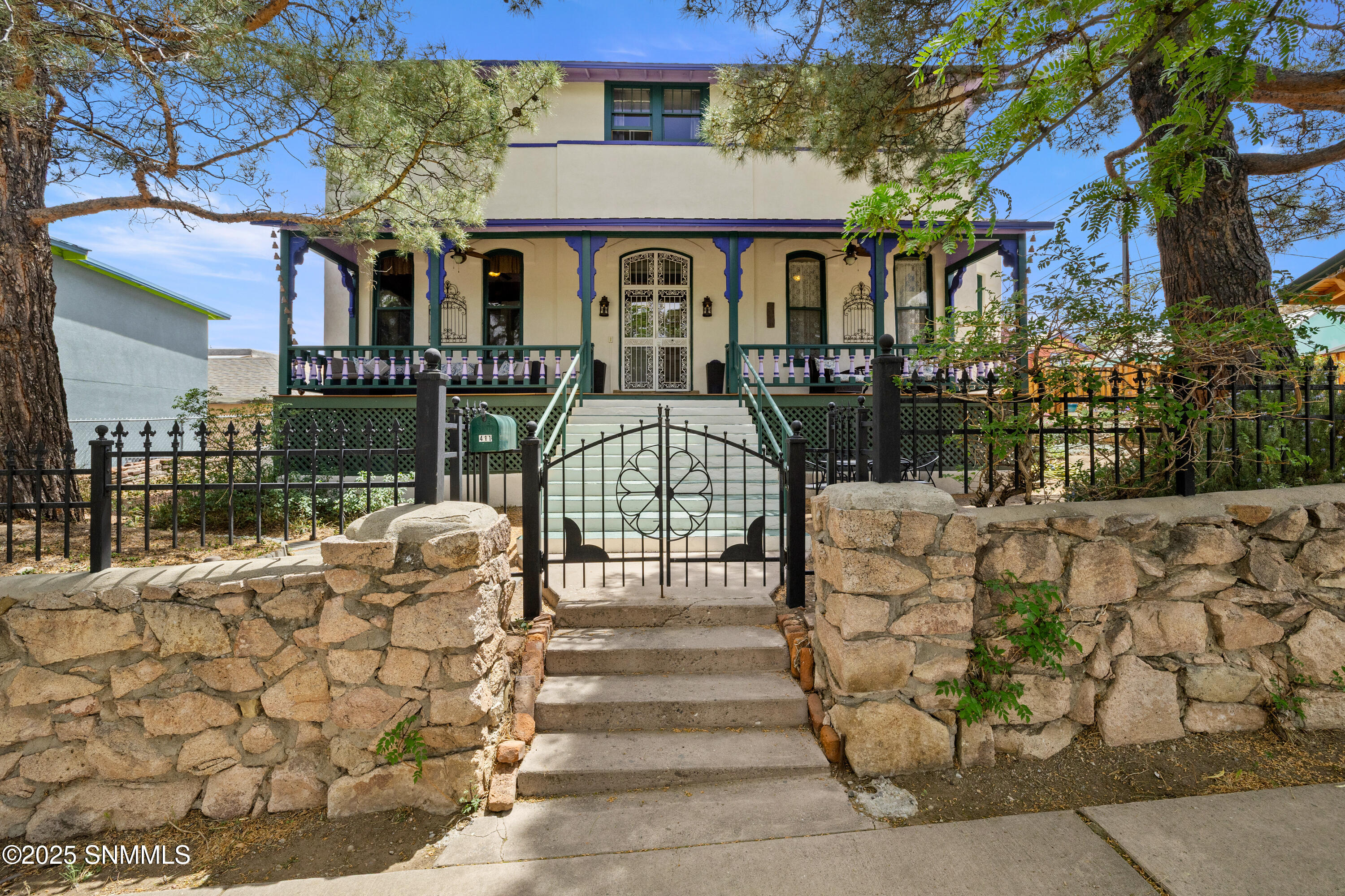 Silver City, New Mexico, 88061, United States, 5 Bedrooms Bedrooms, ,6 BathroomsBathrooms,Residential,For Sale,1849589