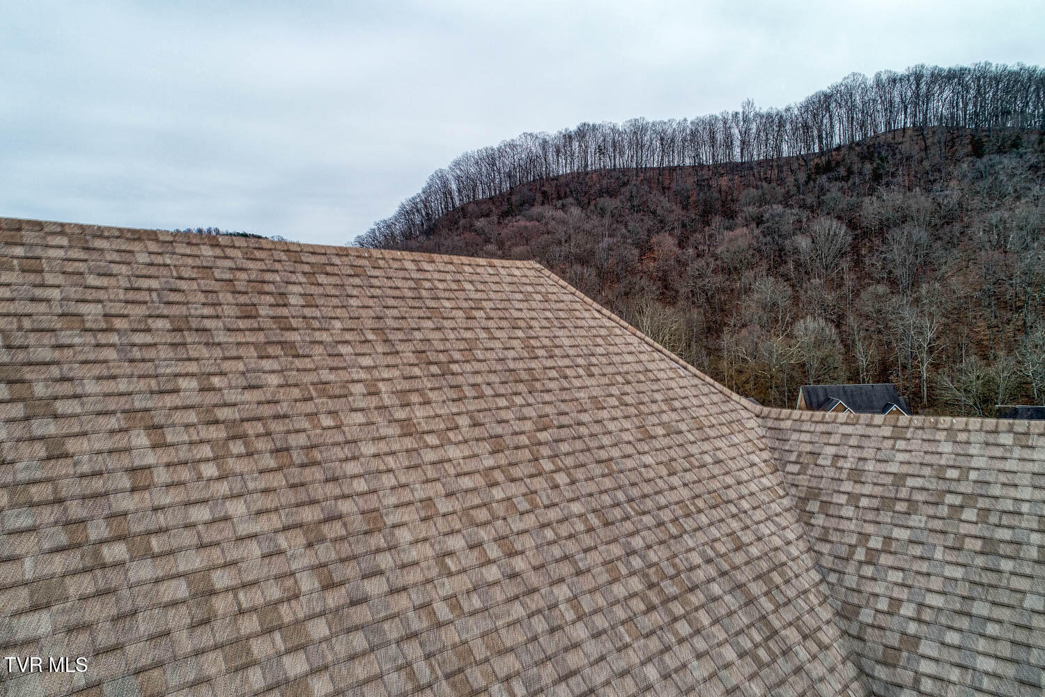 Rogersville, Tennessee, 37857, United States, 4 Bedrooms Bedrooms, ,4 BathroomsBathrooms,Residential,For Sale,2042868