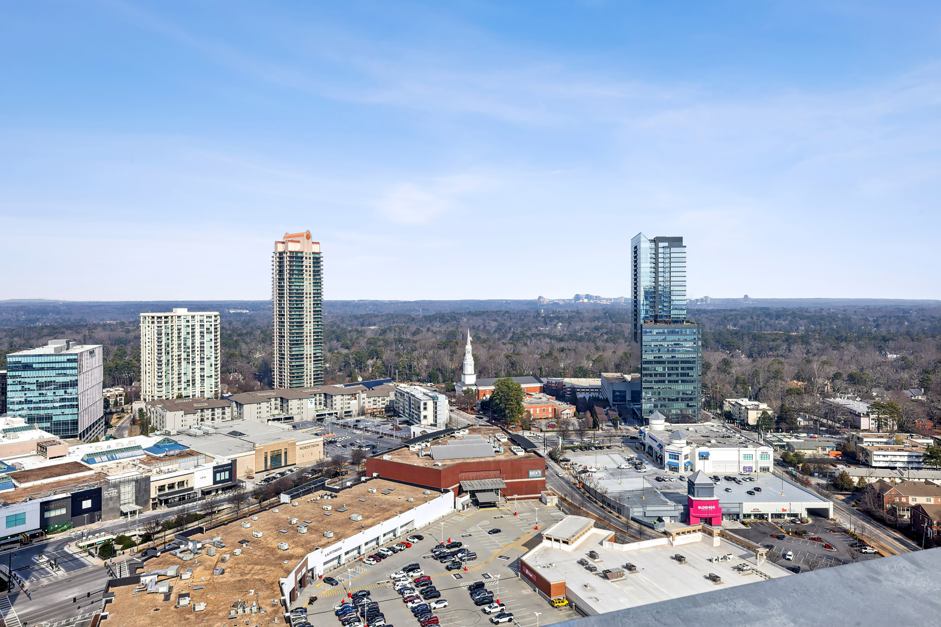  Welcome to Unit 2150 at The Oaks at Buckhead - 物件實景