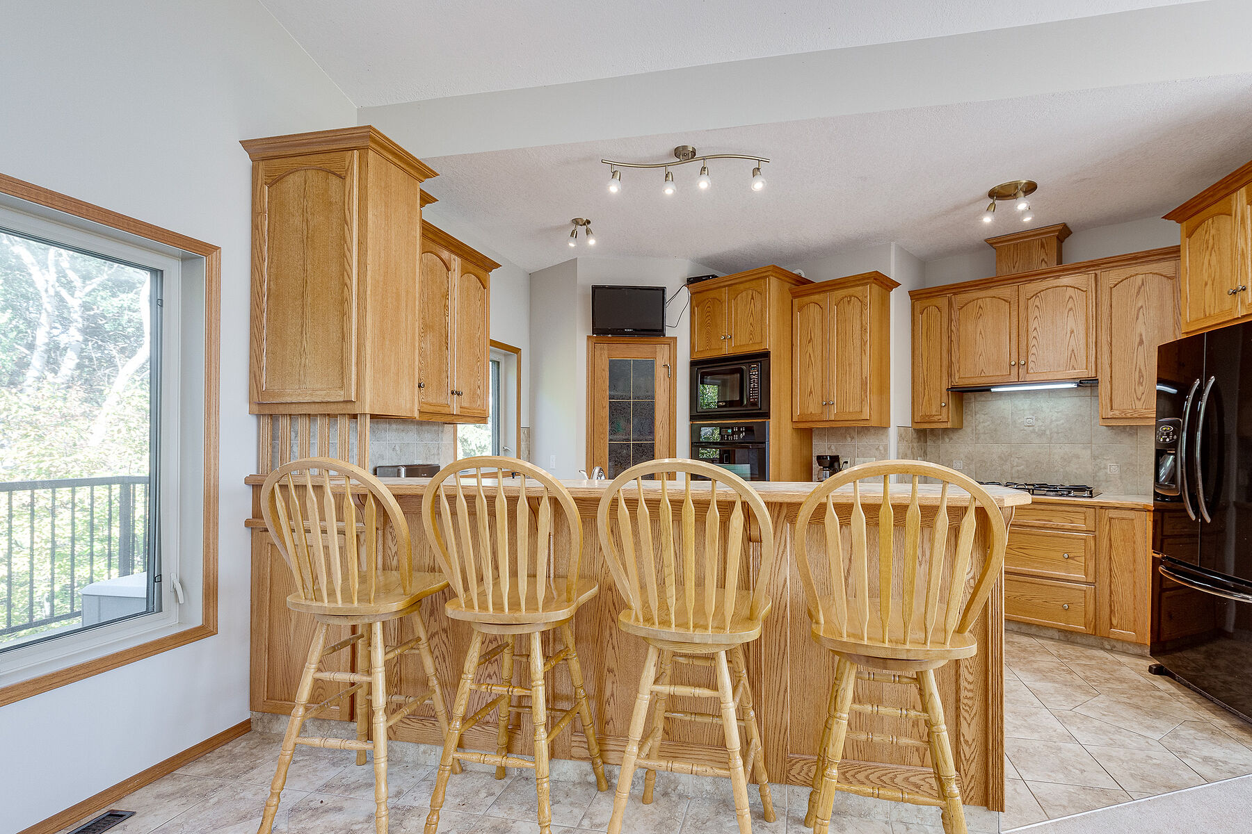  602 Pheasant Close - 物件實景