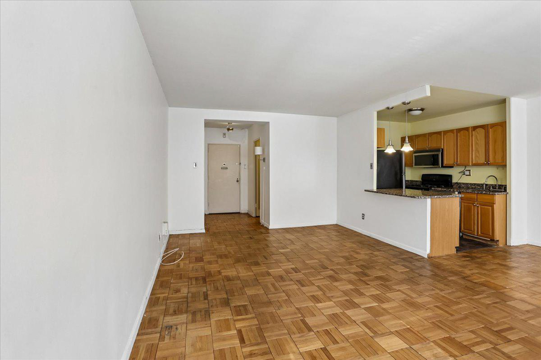  2475 Virginia NW, Washington, DC, 20037 - 物件實景