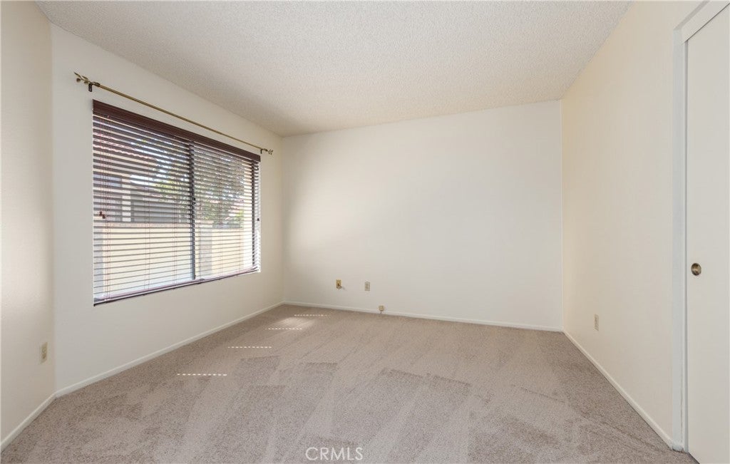 Redlands, California, 92374, United States, 3 Bedrooms Bedrooms, ,2 BathroomsBathrooms,Residential,For Sale,1975429