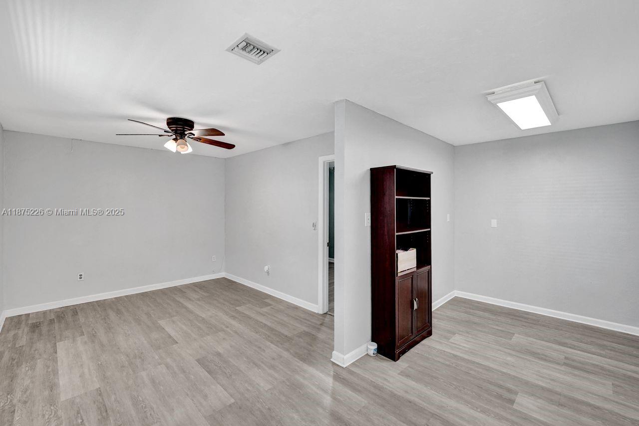Cooper City, Florida, 33328, United States, 5 Bedrooms Bedrooms, ,3 BathroomsBathrooms,Residential,For Sale,1942124