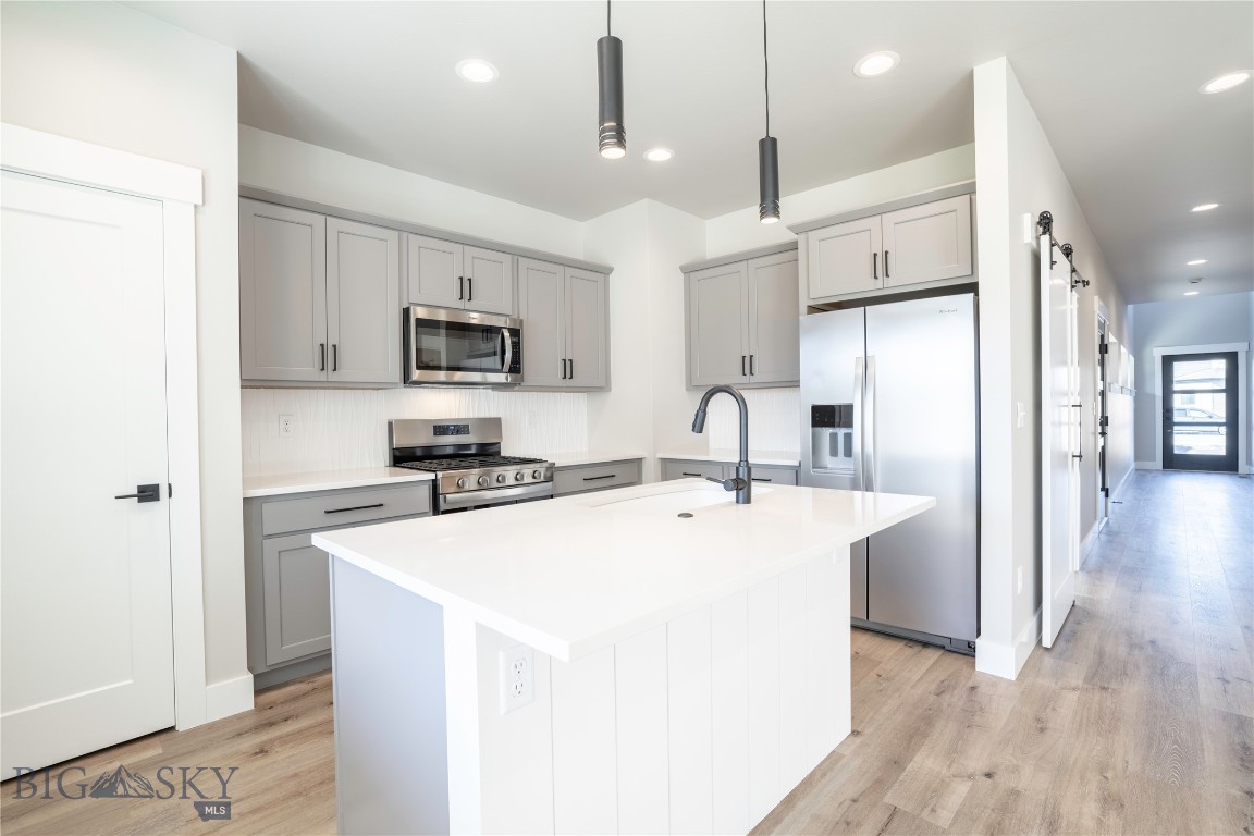 Bozeman, Montana, 59718, United States, ,Residential,For Sale,1987702