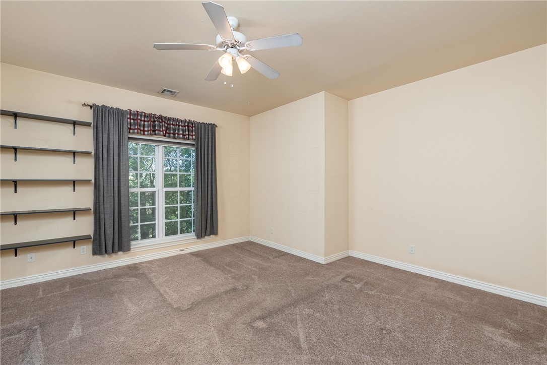 Bella Vista, Arkansas, 72715, United States, 3 Bedrooms Bedrooms, ,4 BathroomsBathrooms,Residential,For Sale,1971297