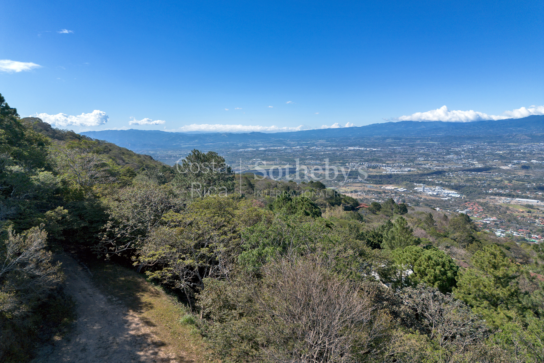  Best Deal Lot In Condominuim Montaña del Sol - 物件實景