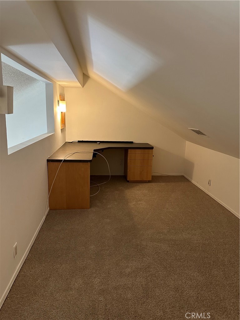 Canoga Park, California, 91303, United States, 2 Bedrooms Bedrooms, ,1 BathroomBathrooms,Residential,For Sale,1995813