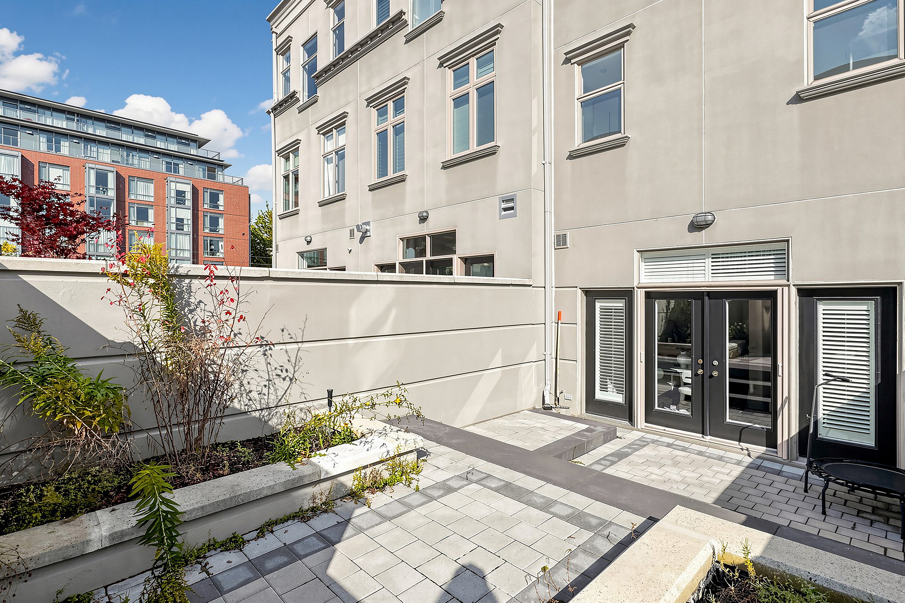  Elegant Townhome in South Hill - 物件實景