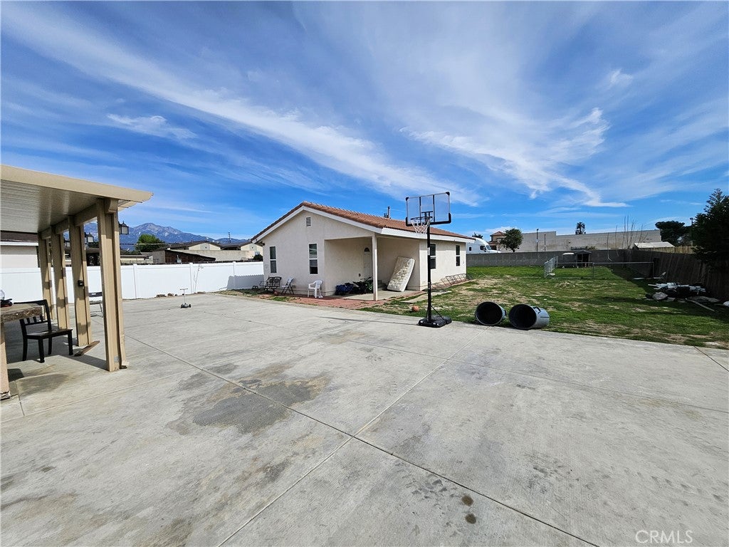 Ontario, California, 91762, United States, ,Residential,For Sale,1721080