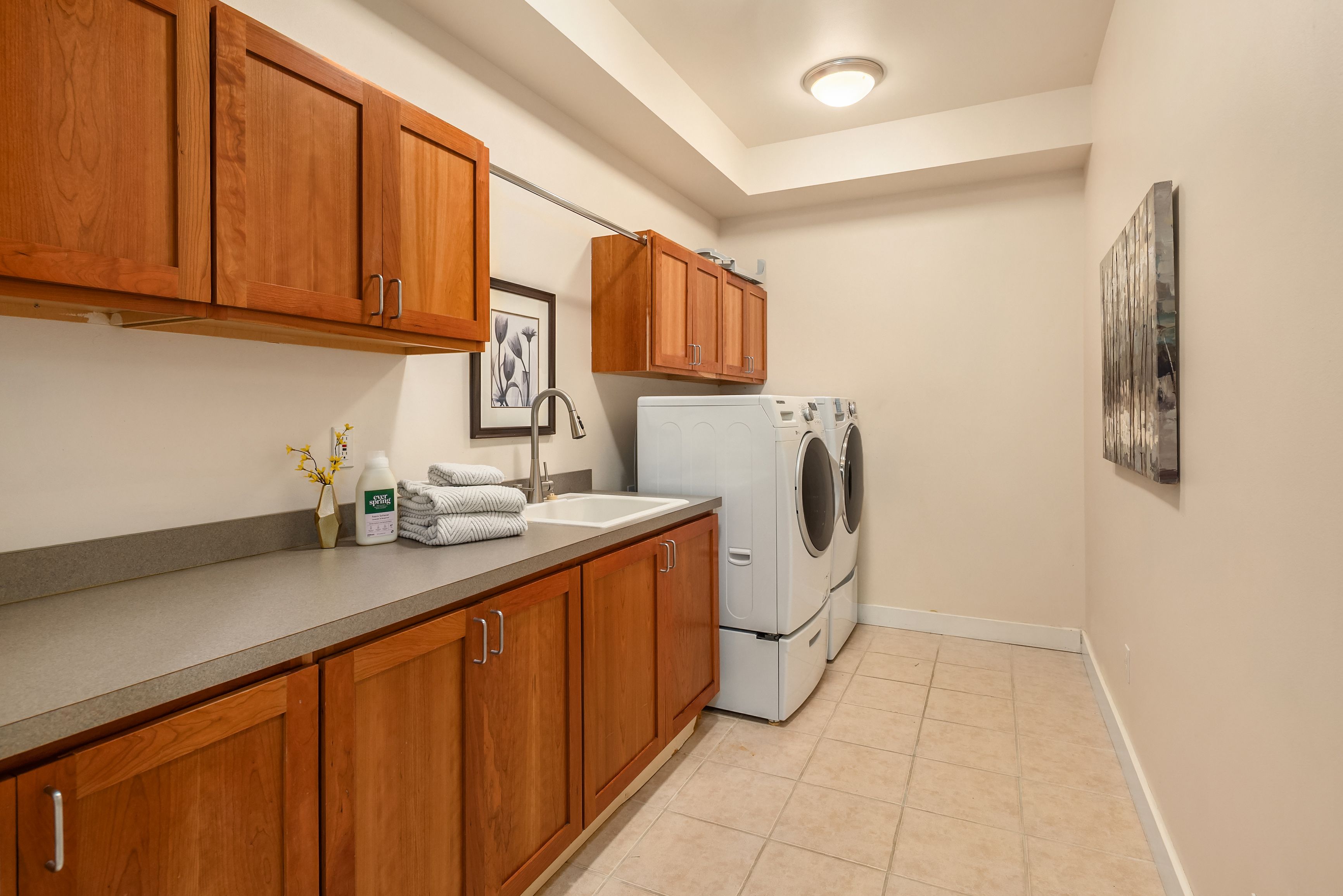  5245 Jung Frau Place NW, Issaquah, WA 98027 - 物件實景