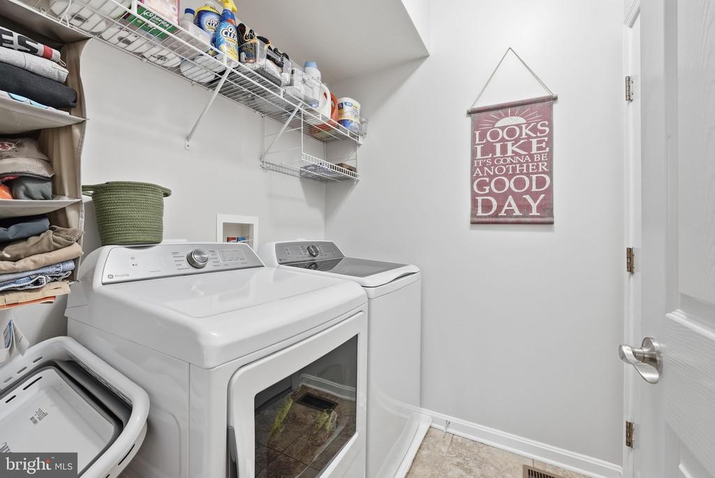 White Plains, Maryland, 20695, United States, 4 Bedrooms Bedrooms, ,3 BathroomsBathrooms,Residential,For Sale,2036996