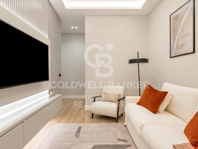 Madrid, Madrid, Centro, Sol Madrid, Madrid, Centro, Madrid, Comunidad de Madrid, ES, 2 Bedrooms Bedrooms, ,2 BathroomsBathrooms,Residential,For Sale,Madrid, Madrid, Centro, Sol Madrid, Madrid, Centro,1619857