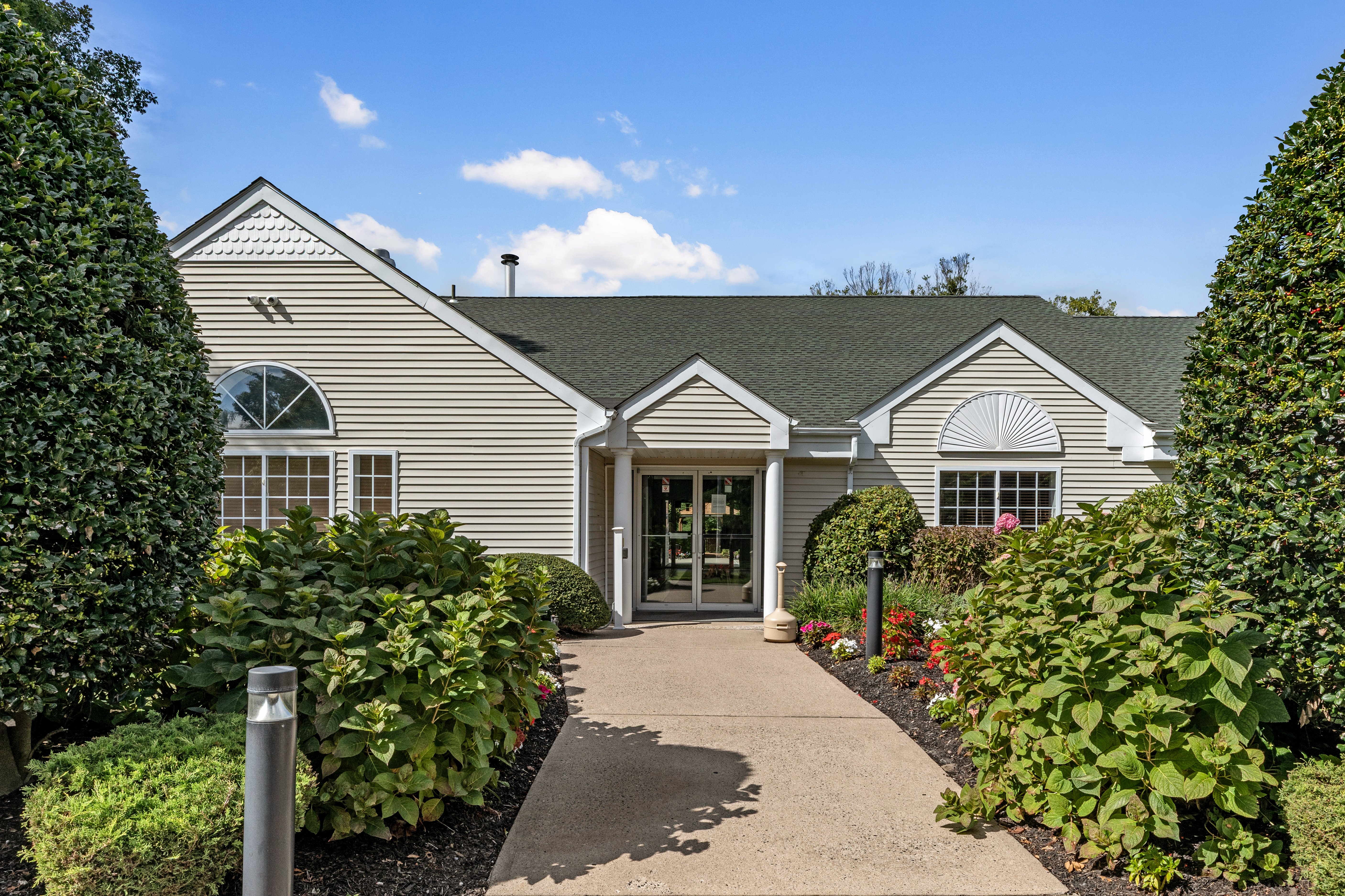  75 Fox Court, Manorville, NY, 11949 - 物件實景